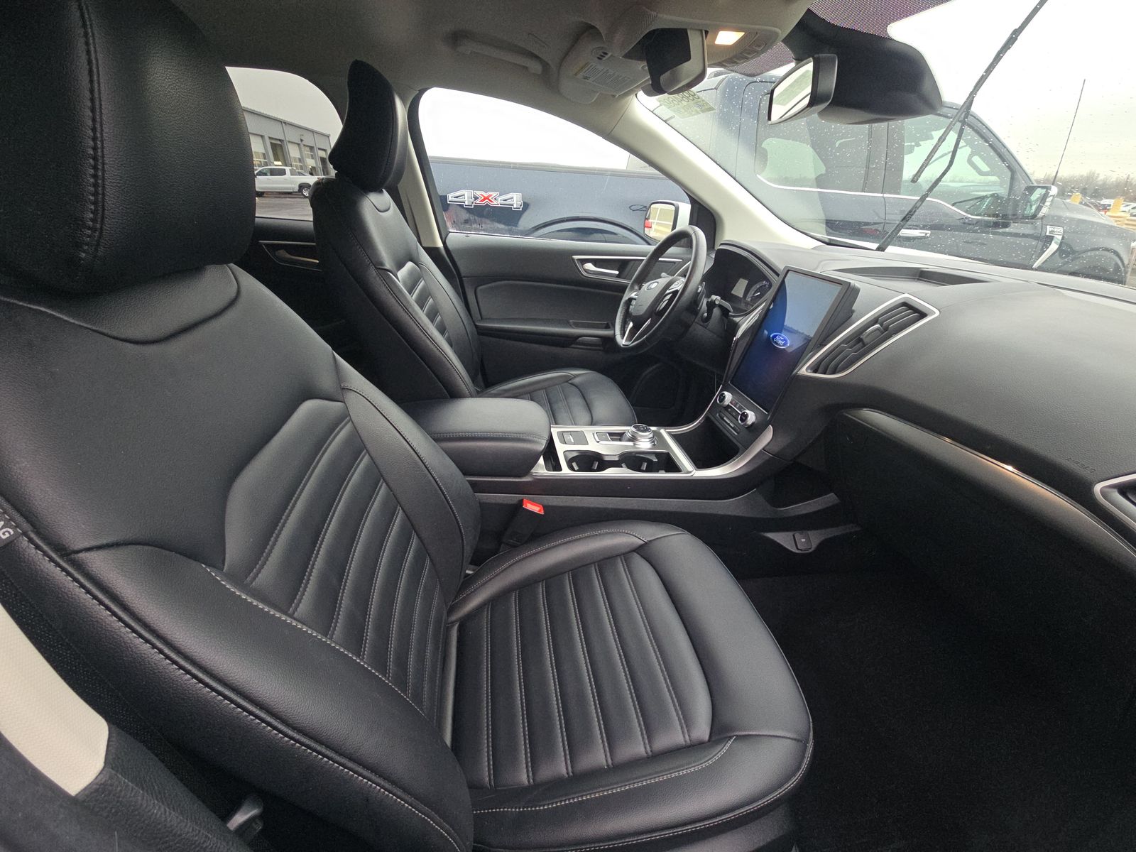 2022 Ford Edge SEL AWD