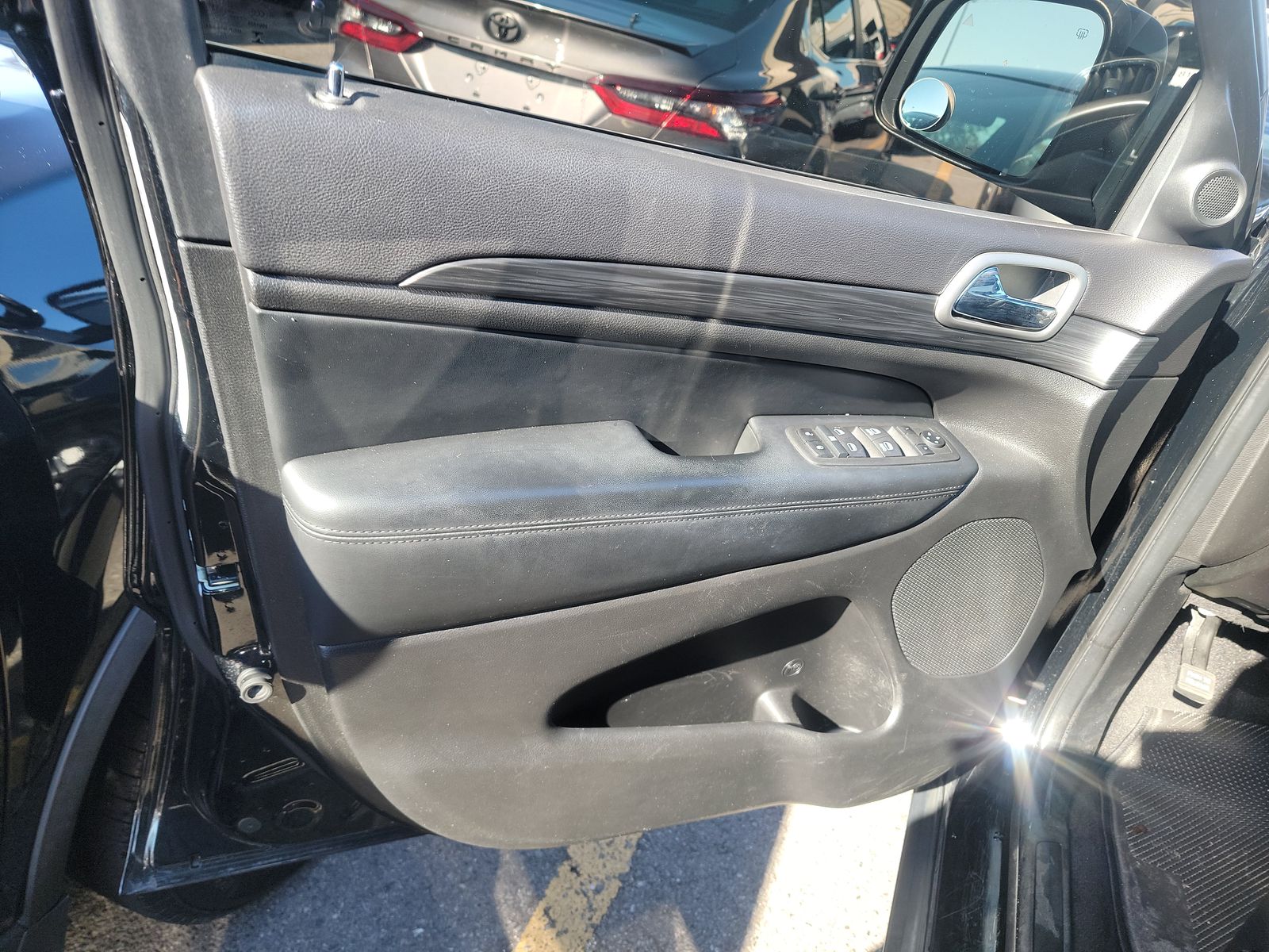 2022 Jeep Grand Cherokee Laredo X RWD