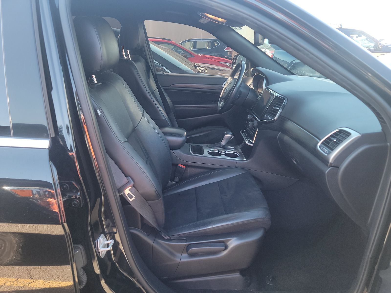 2022 Jeep Grand Cherokee Laredo X RWD