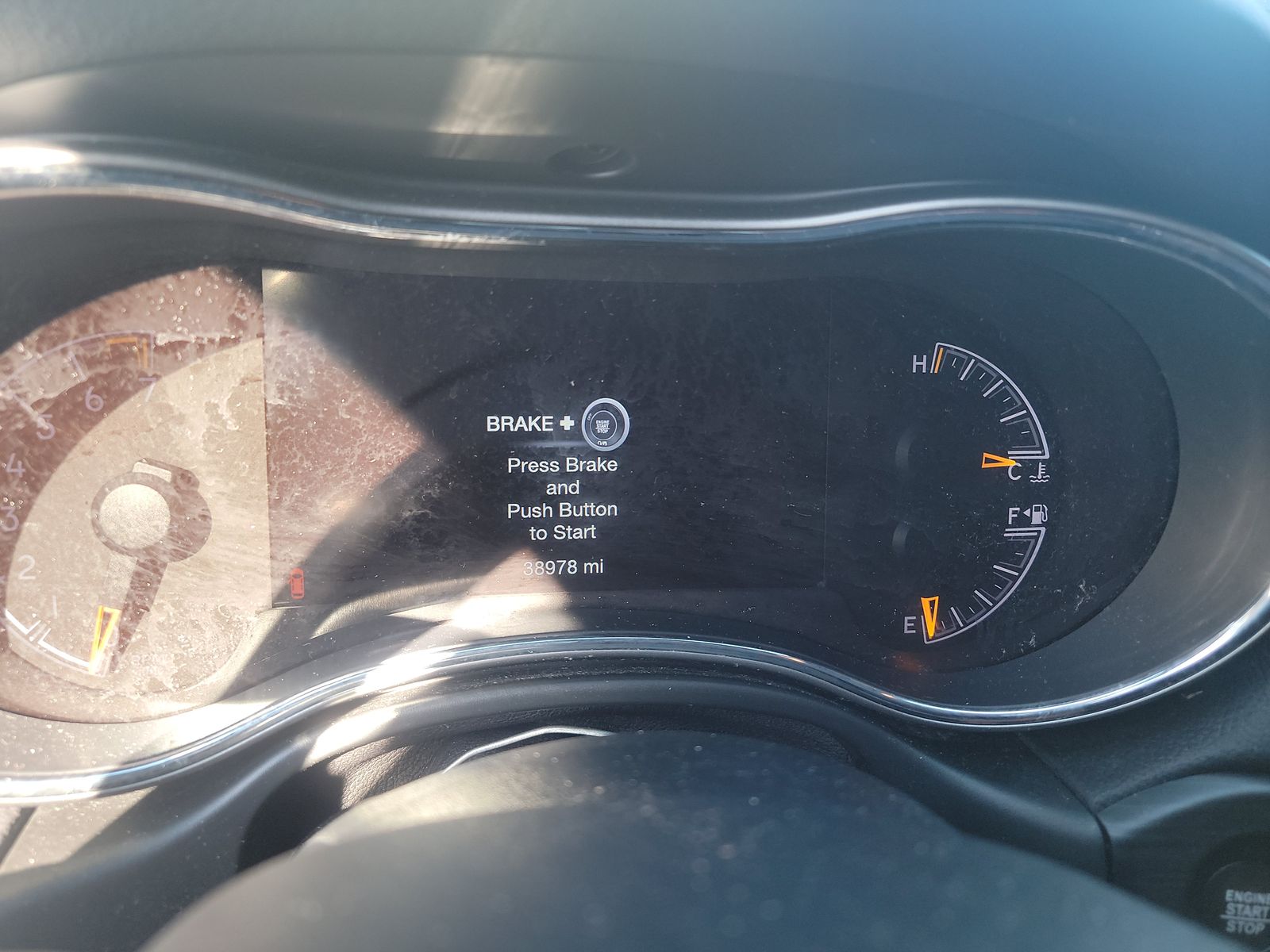 2022 Jeep Grand Cherokee Laredo X RWD