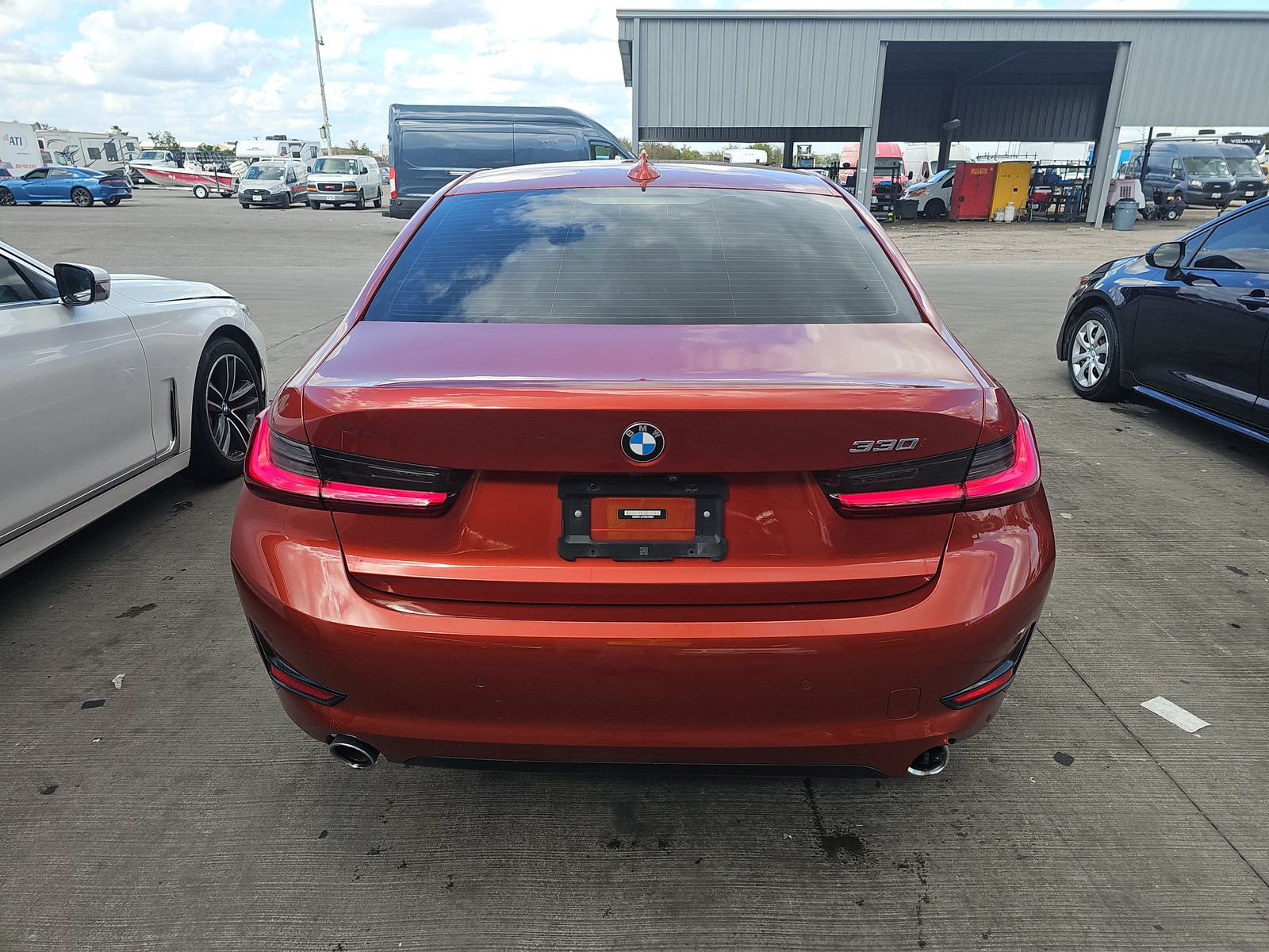 2022 BMW 3 Series 330i RWD