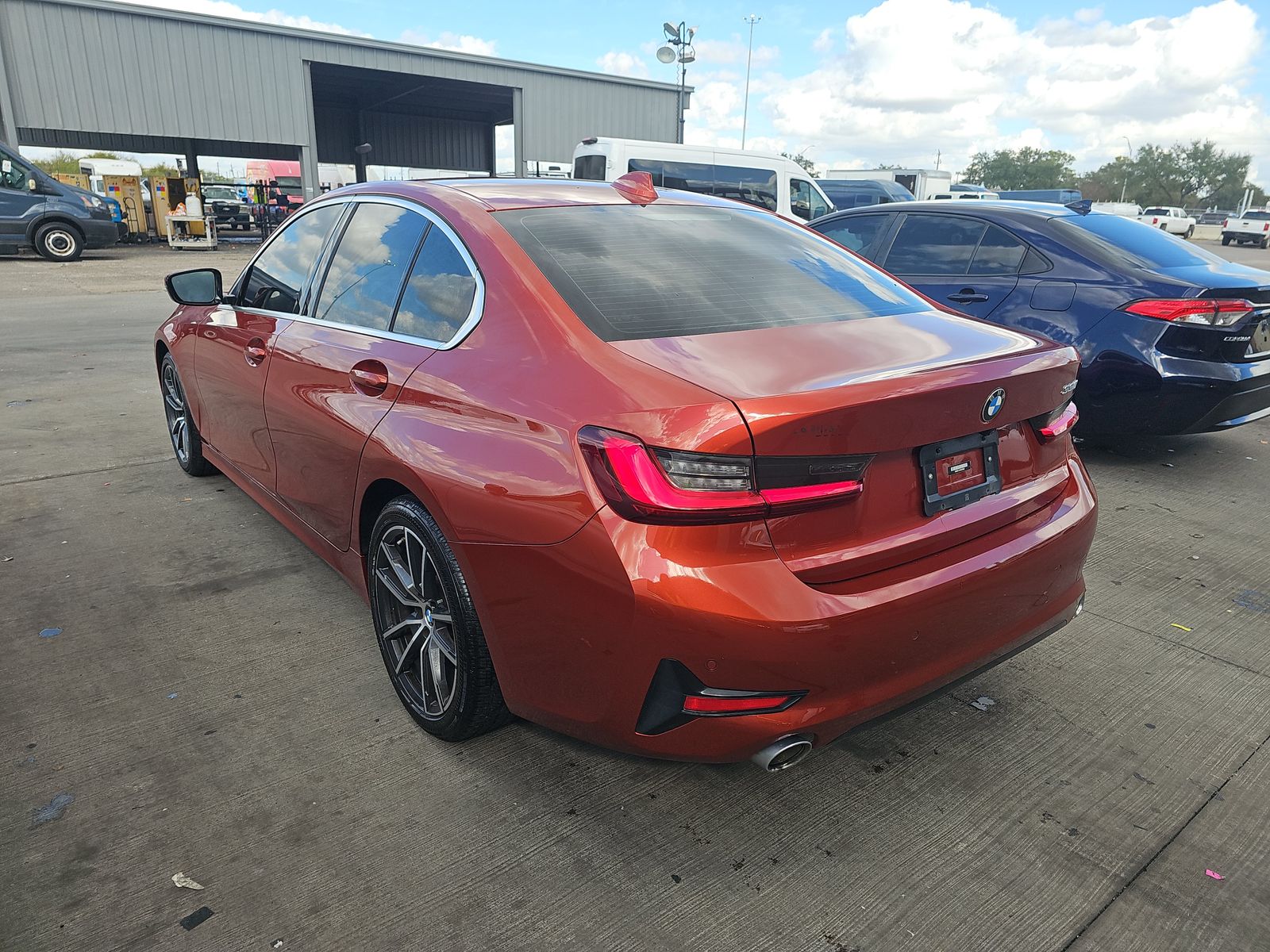 2022 BMW 3 Series 330i RWD