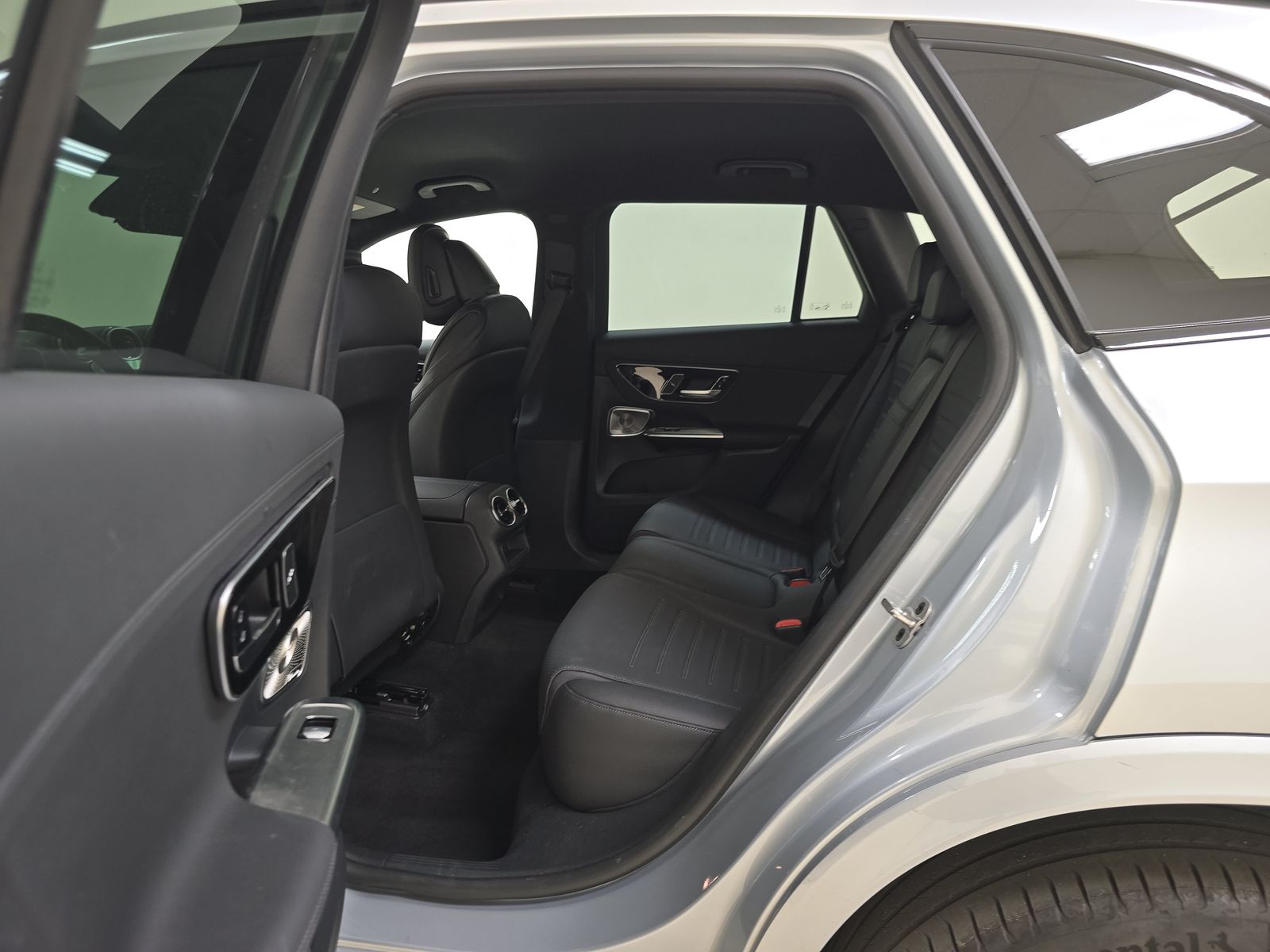 2024 Mercedes-Benz GLC GLC 300 RWD