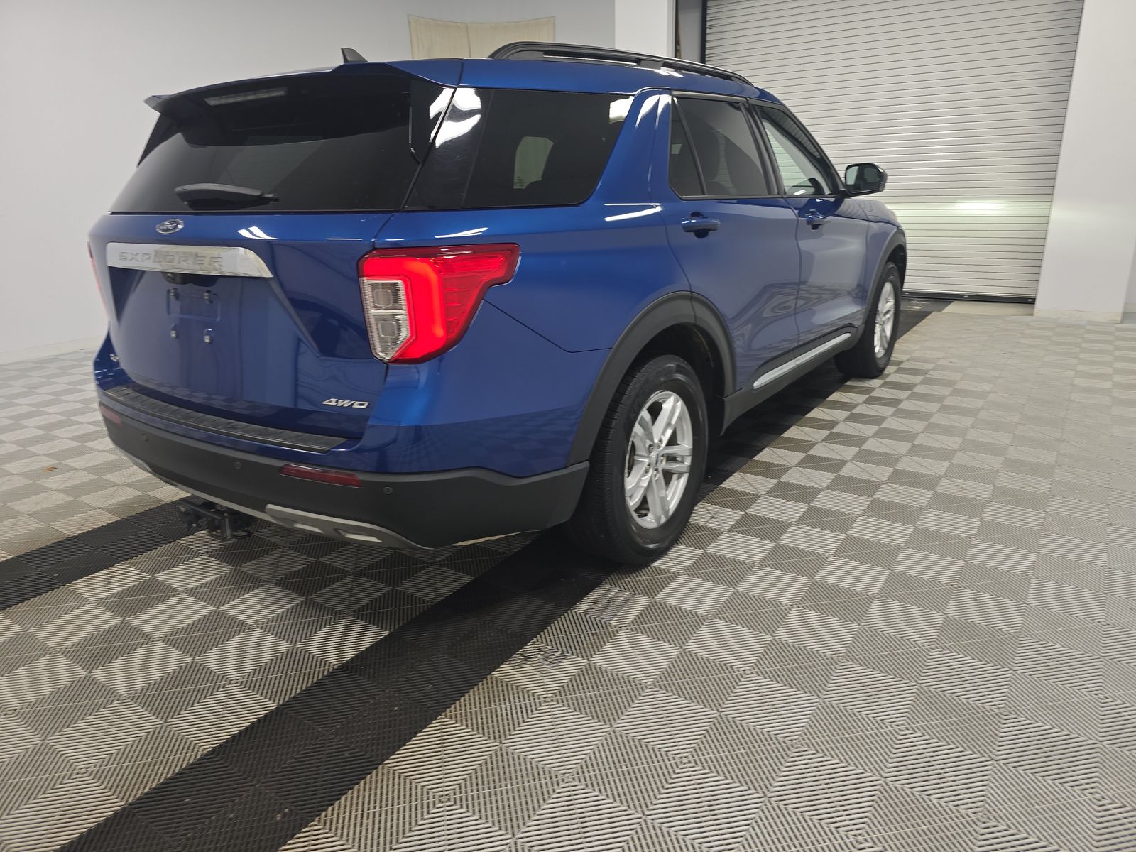 2023 Ford Explorer XLT AWD