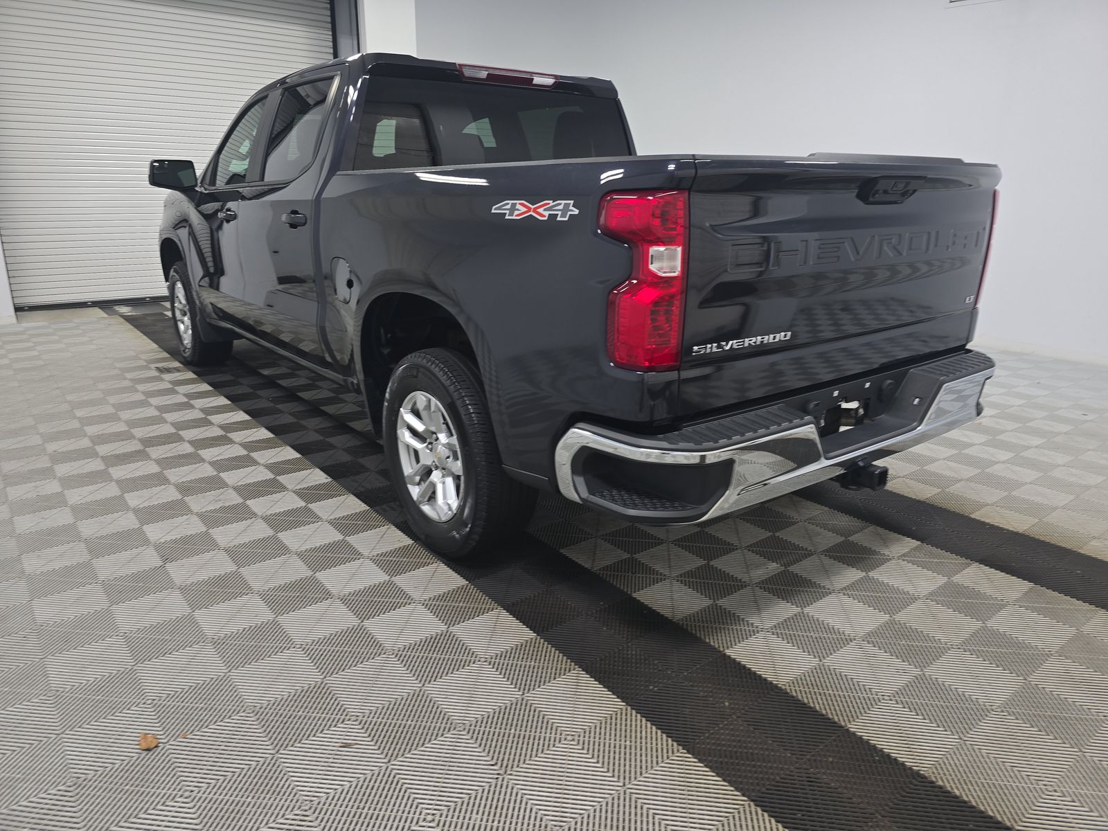 2023 Chevrolet Silverado 1500 LT AWD