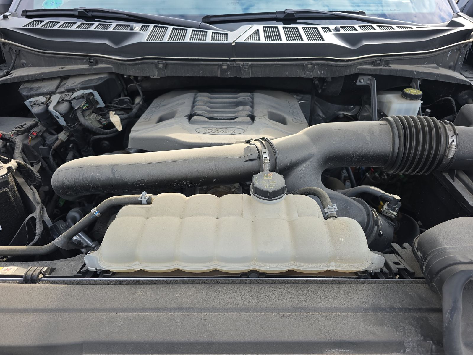 2022 Ford F-150 XLT AWD