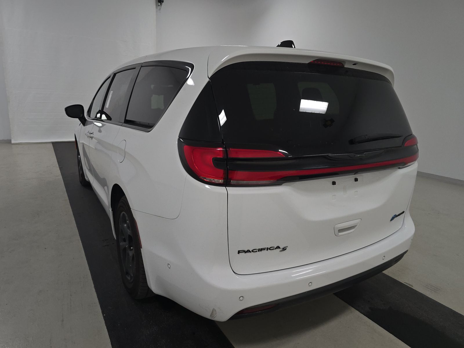 2024 Chrysler Pacifica Hybrid Select S Appearance FWD