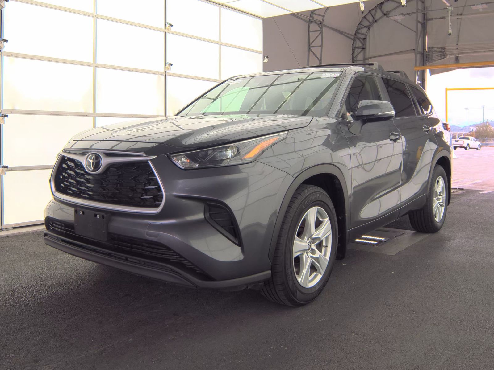 2023 Toyota Highlander L FWD