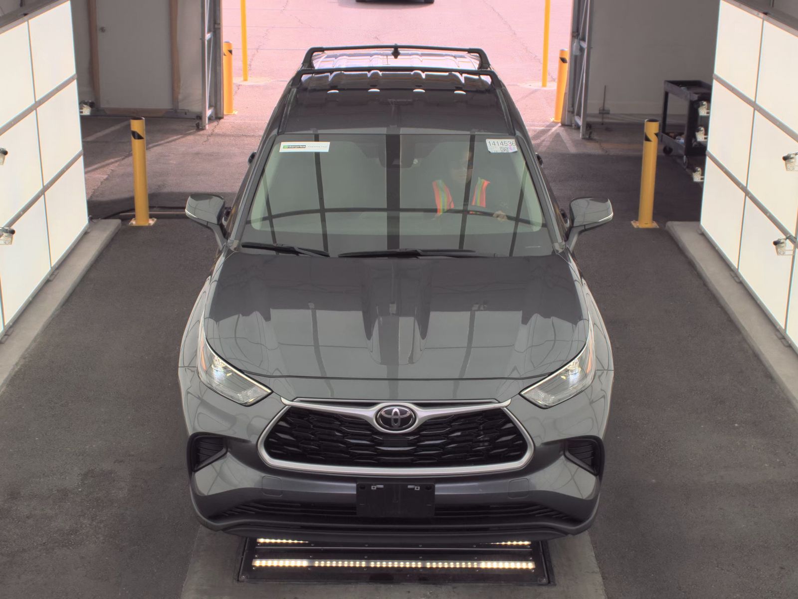 2023 Toyota Highlander L FWD