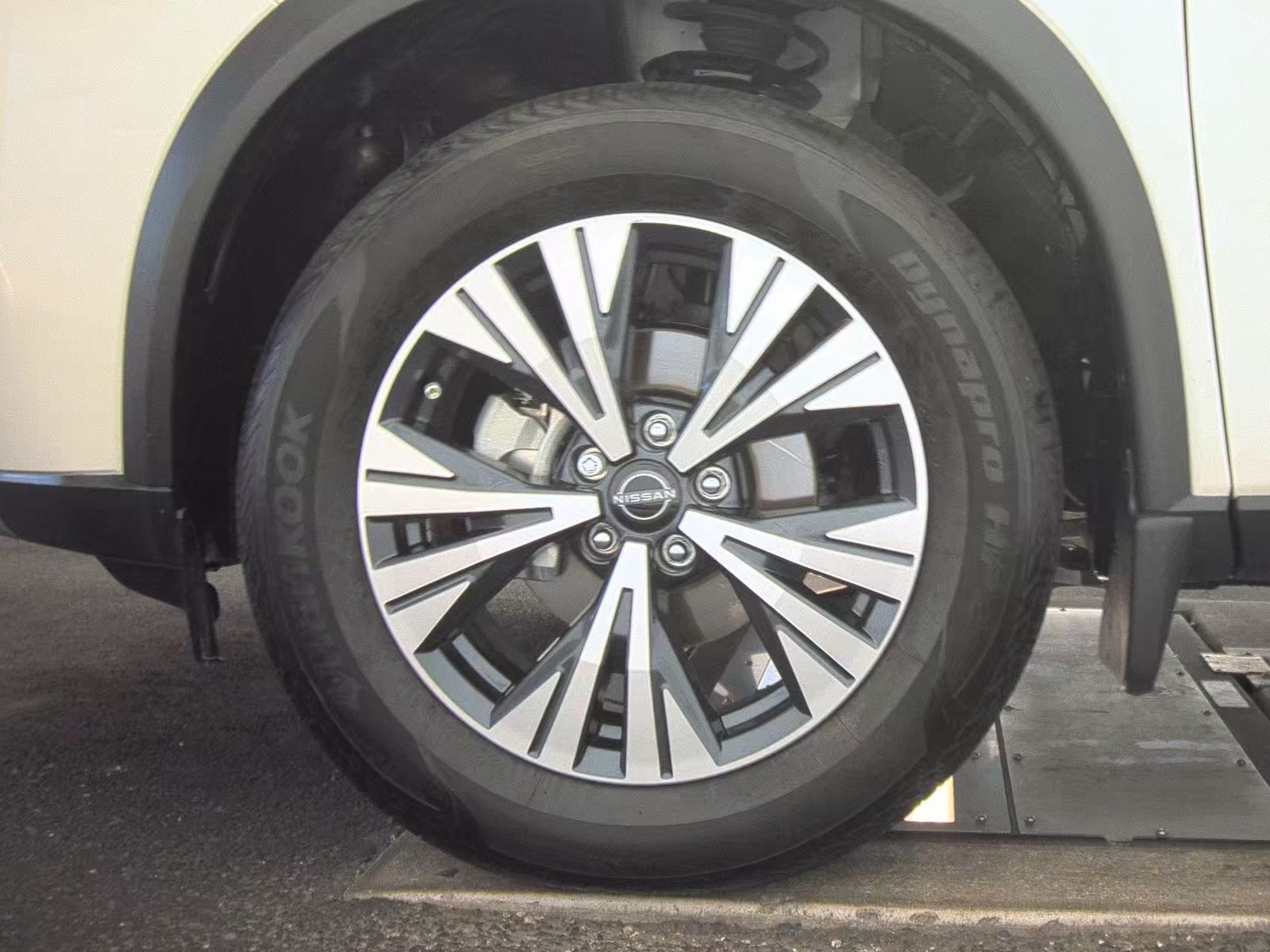 2023 Nissan Rogue SV AWD