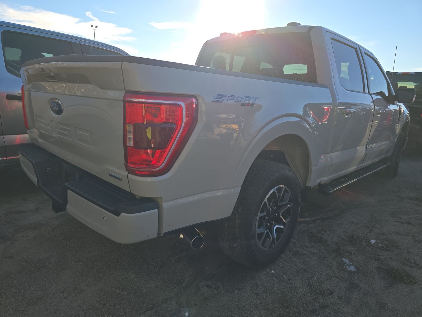 2023 Ford F-150 XLT AWD