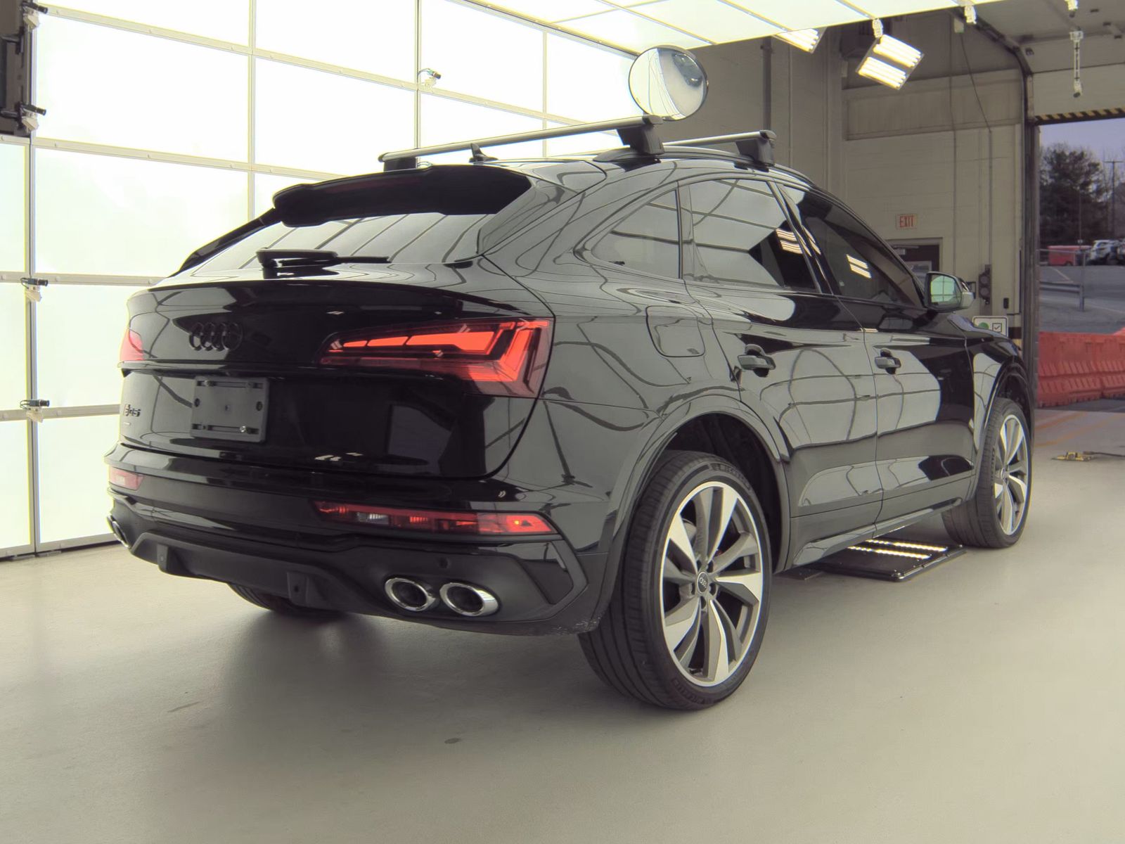 2022 Audi SQ5 Prestige AWD