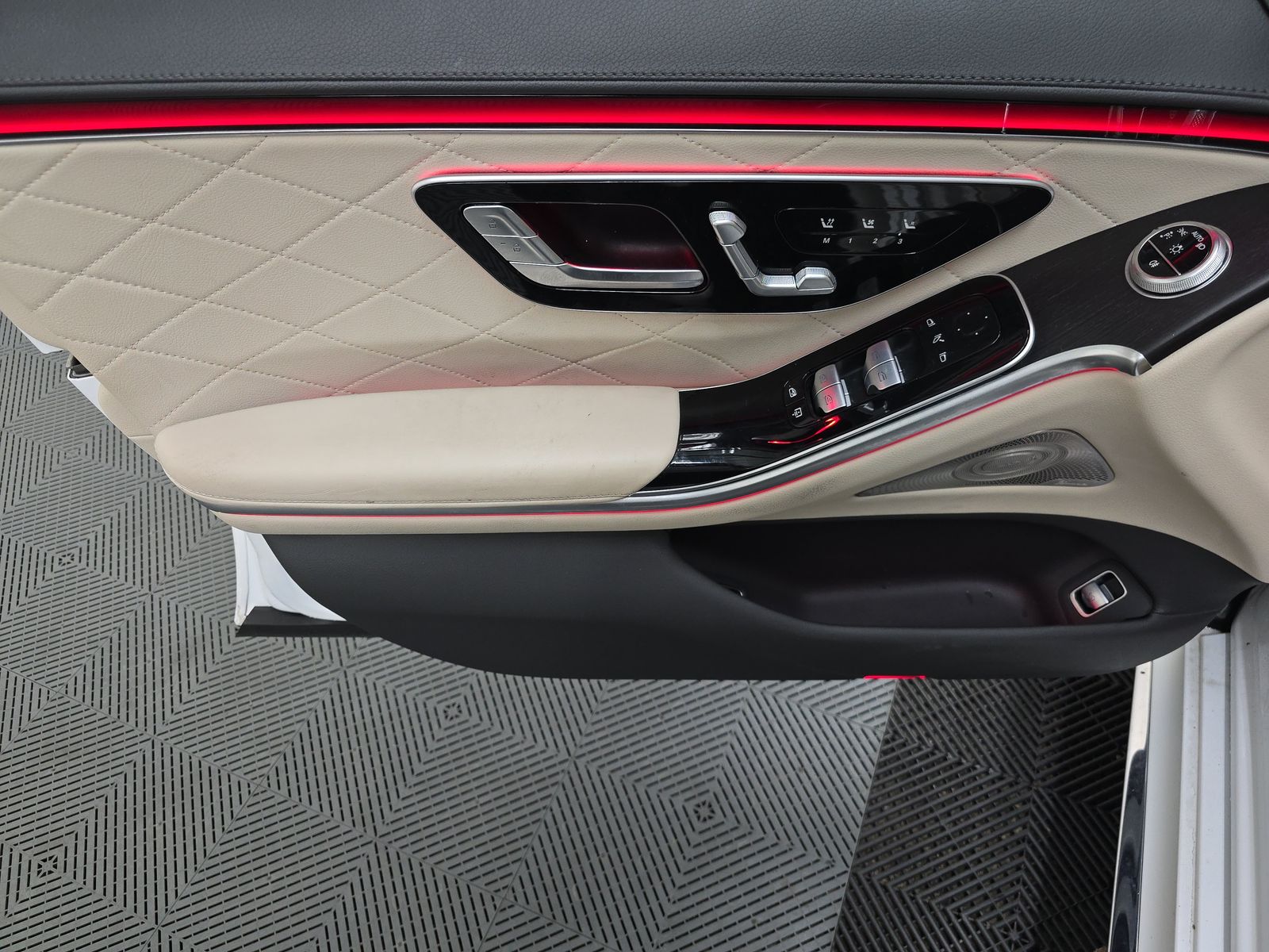 2024 Mercedes-Benz S-Class S 580e AWD