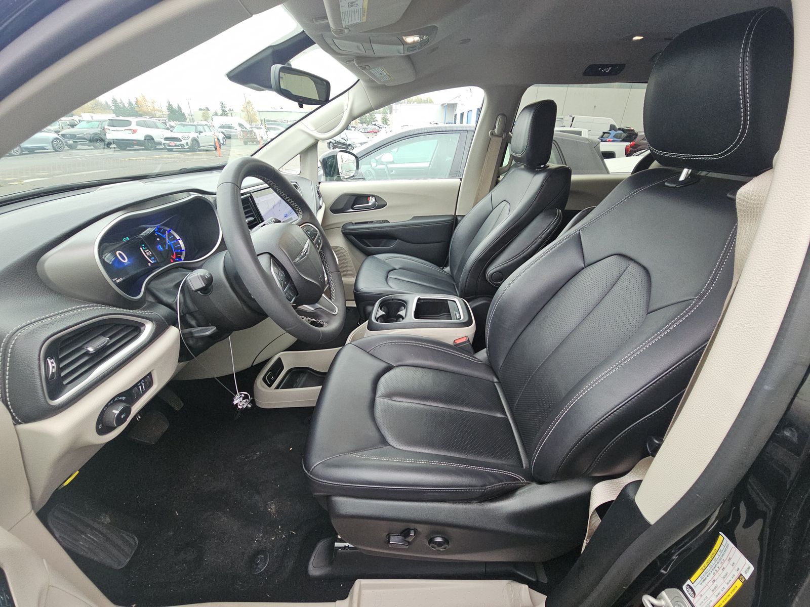 2024 Chrysler Pacifica Hybrid Select FWD