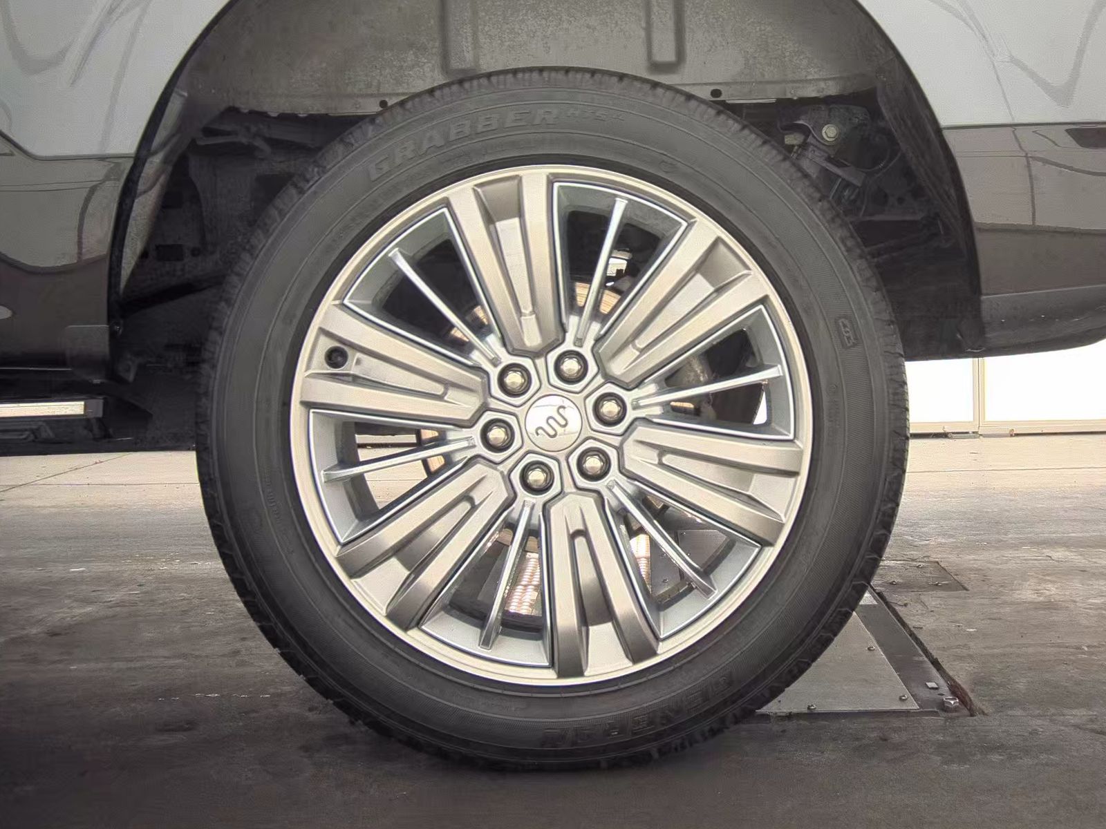 2024 Ford F-150 Hybrid King Ranch AWD