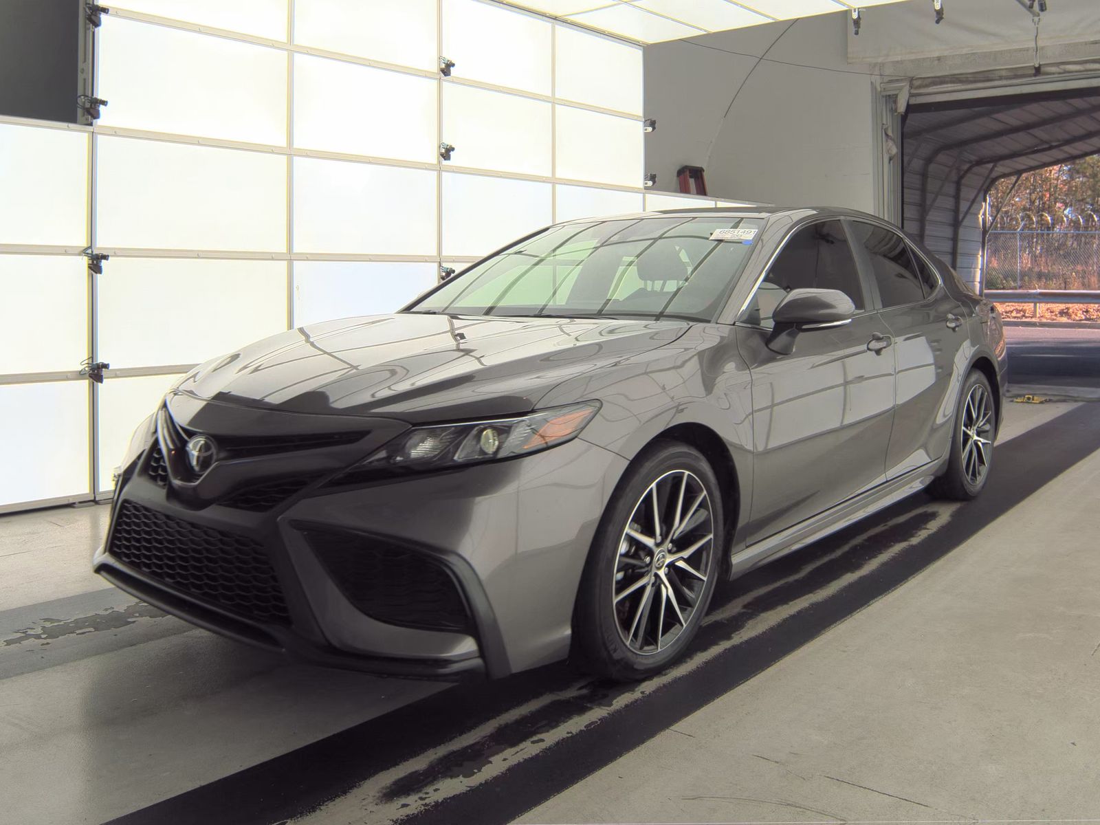 2024 Toyota Camry SE FWD