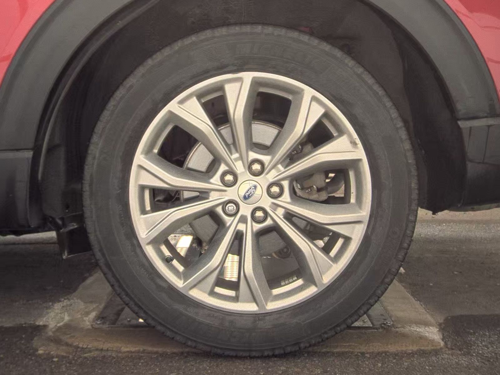 2022 Ford Explorer XLT AWD