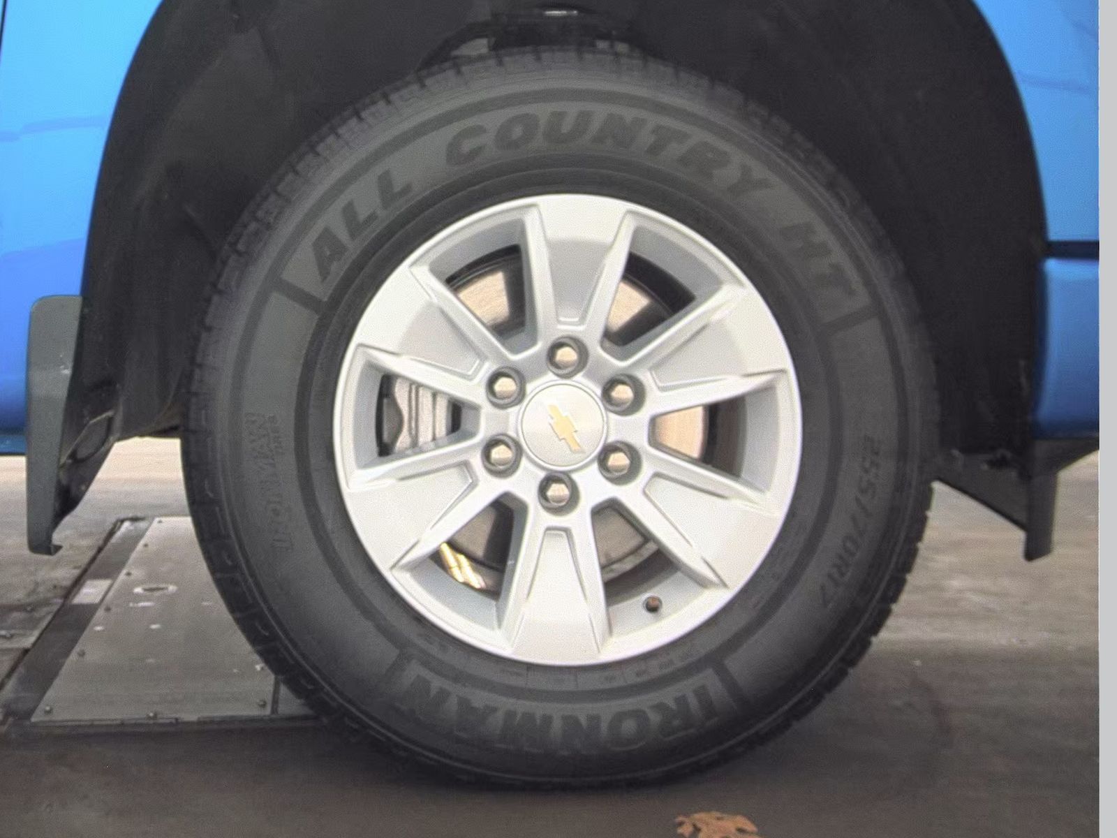 2025 Chevrolet Silverado 1500 Custom AWD