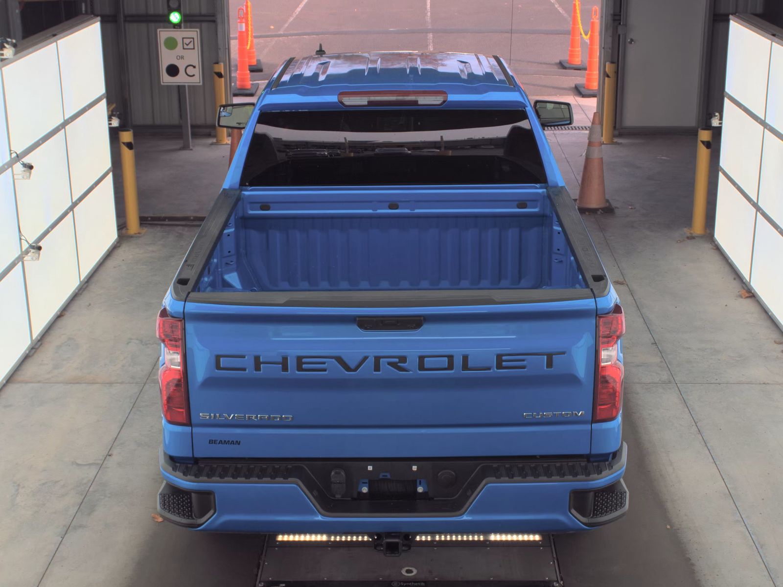 2025 Chevrolet Silverado 1500 Custom AWD