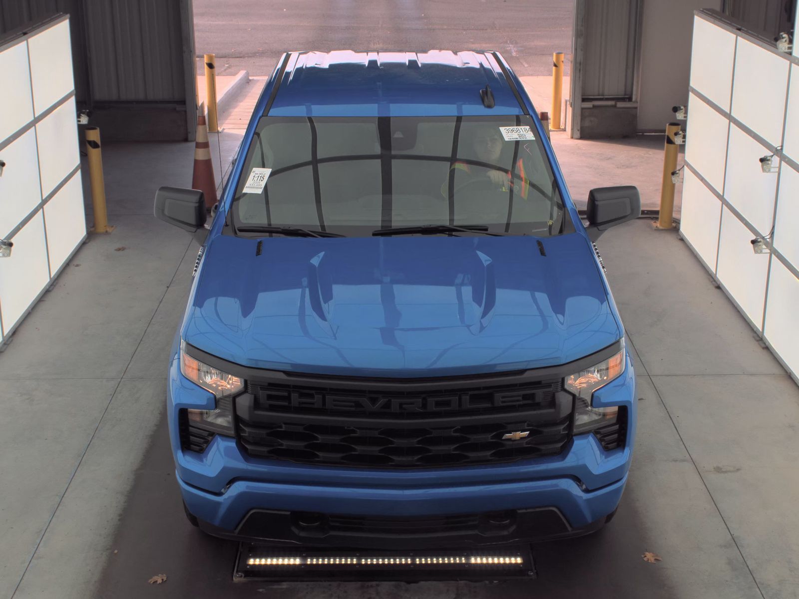 2025 Chevrolet Silverado 1500 Custom AWD