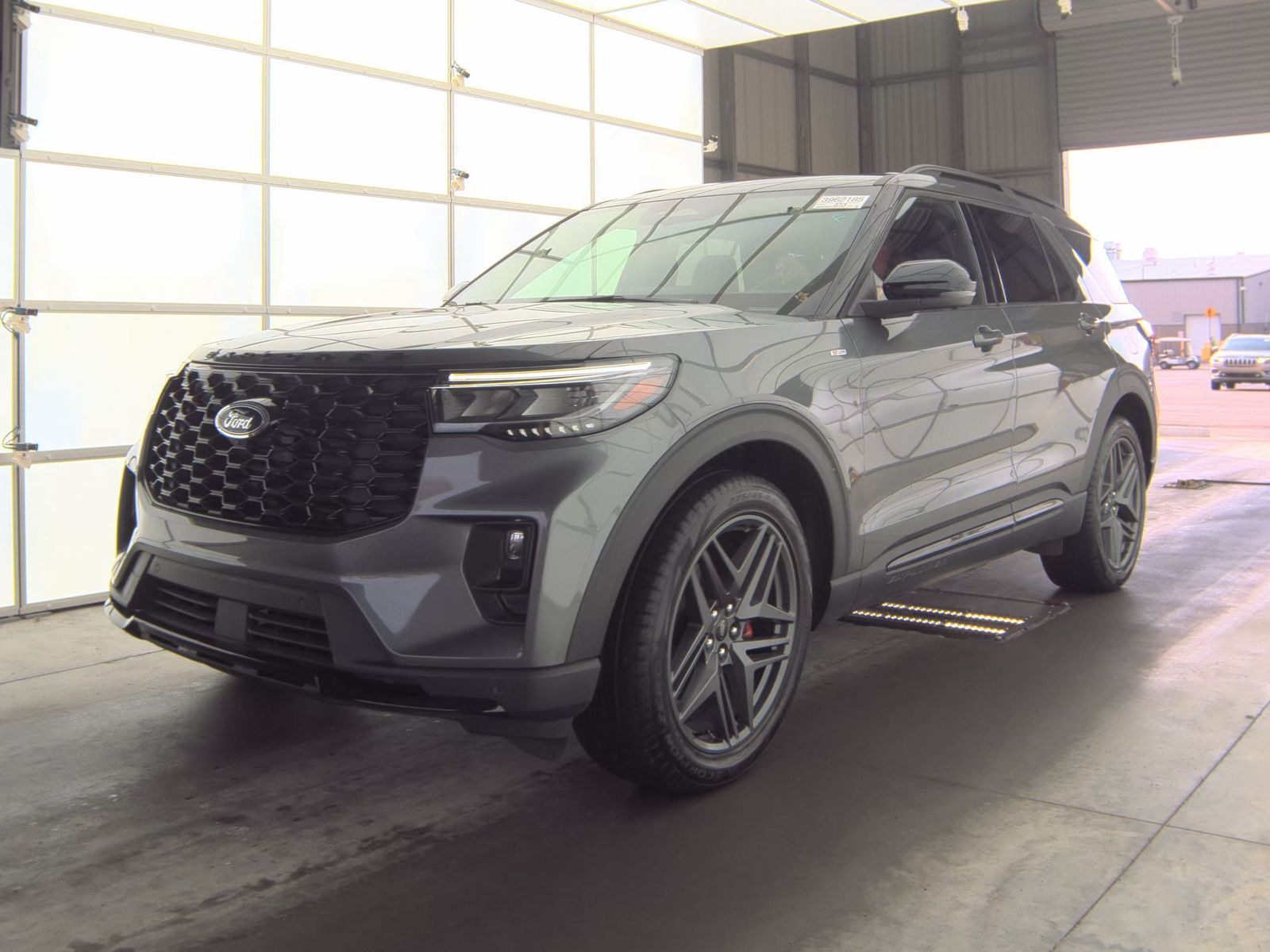 2025 Ford Explorer ST-Line AWD