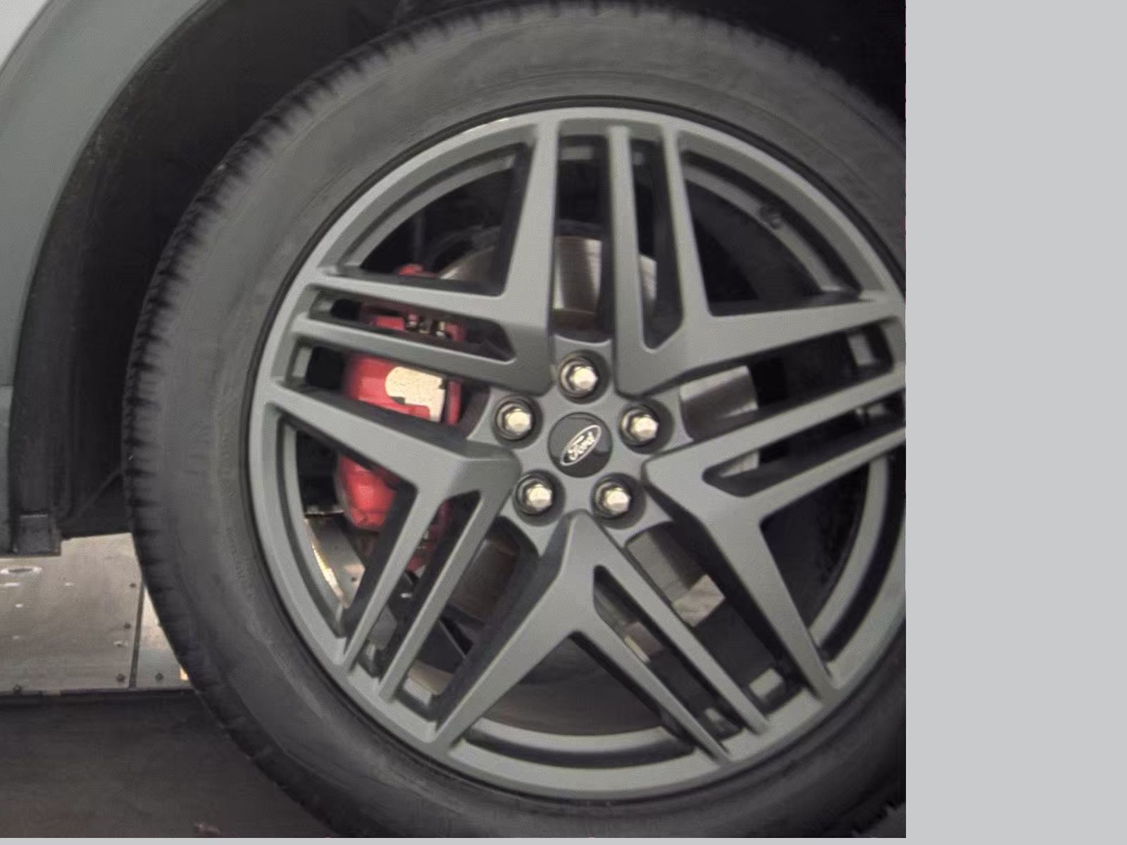 2025 Ford Explorer ST-Line AWD