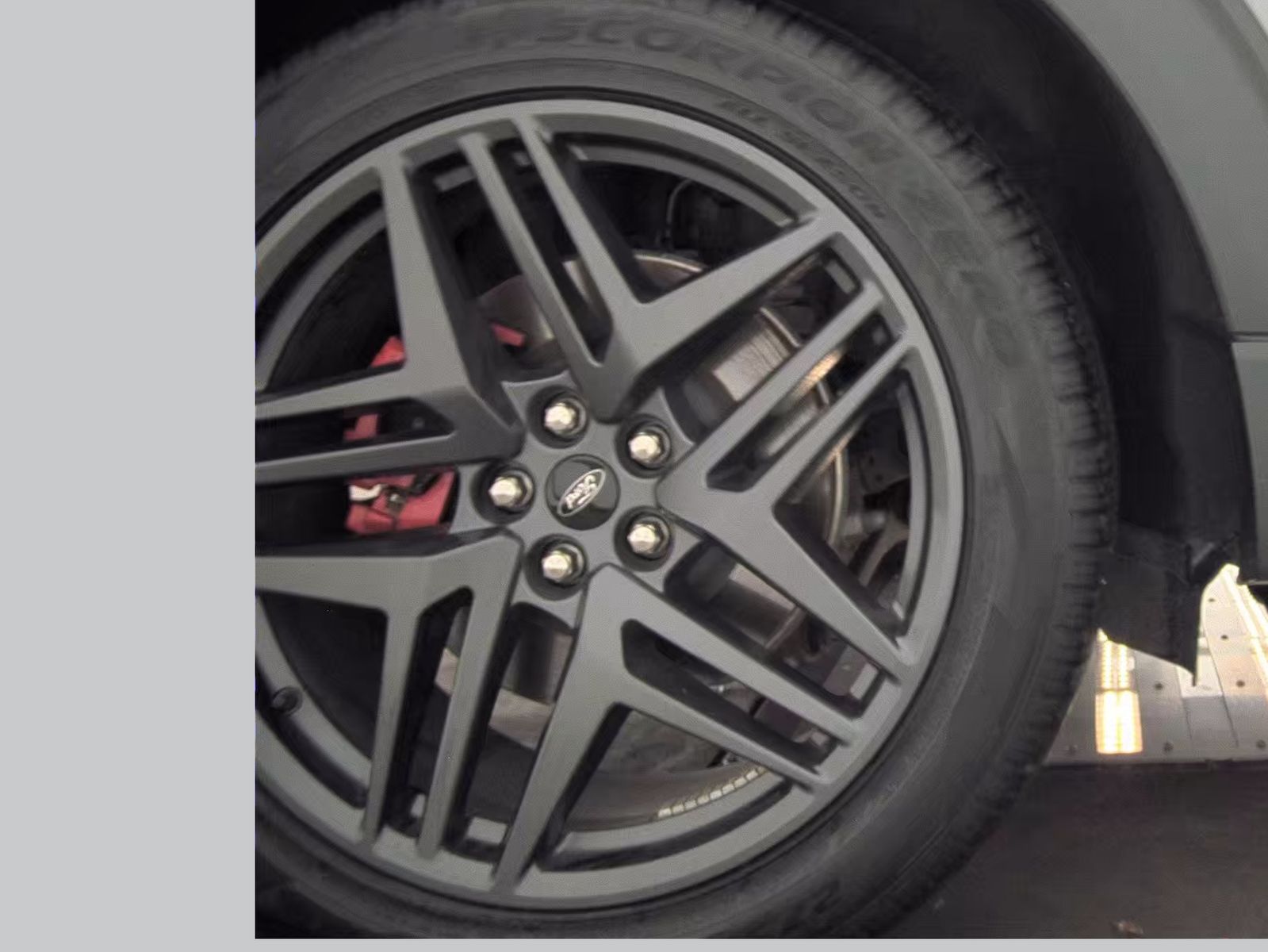 2025 Ford Explorer ST-Line AWD