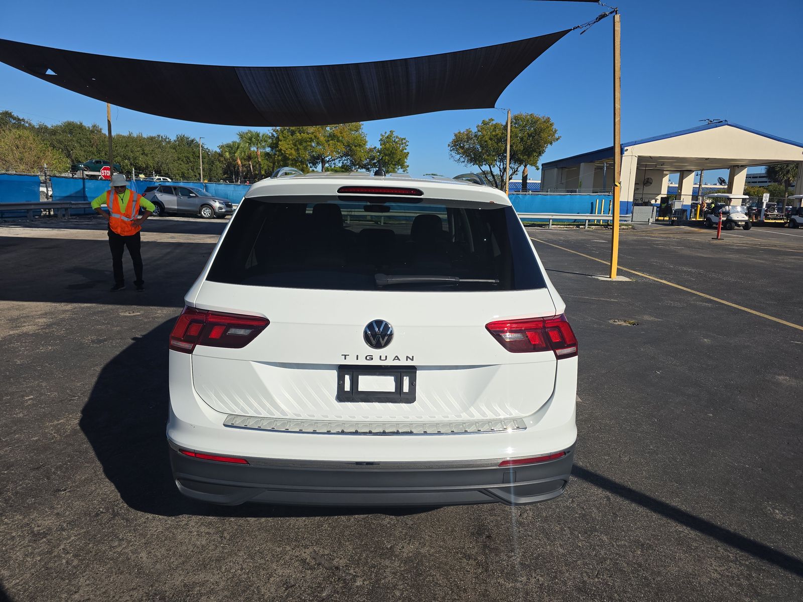 2024 Volkswagen Tiguan 2.0T SE FWD