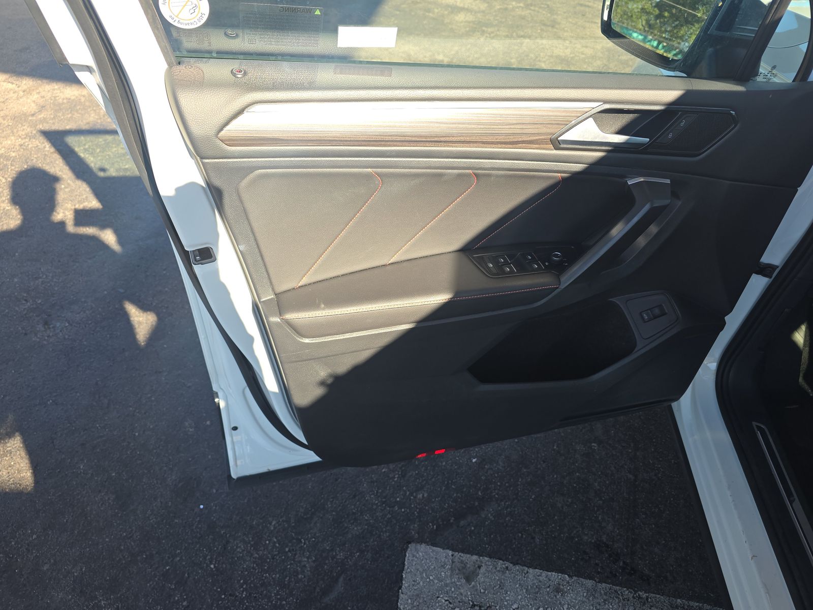 2024 Volkswagen Tiguan 2.0T SE FWD