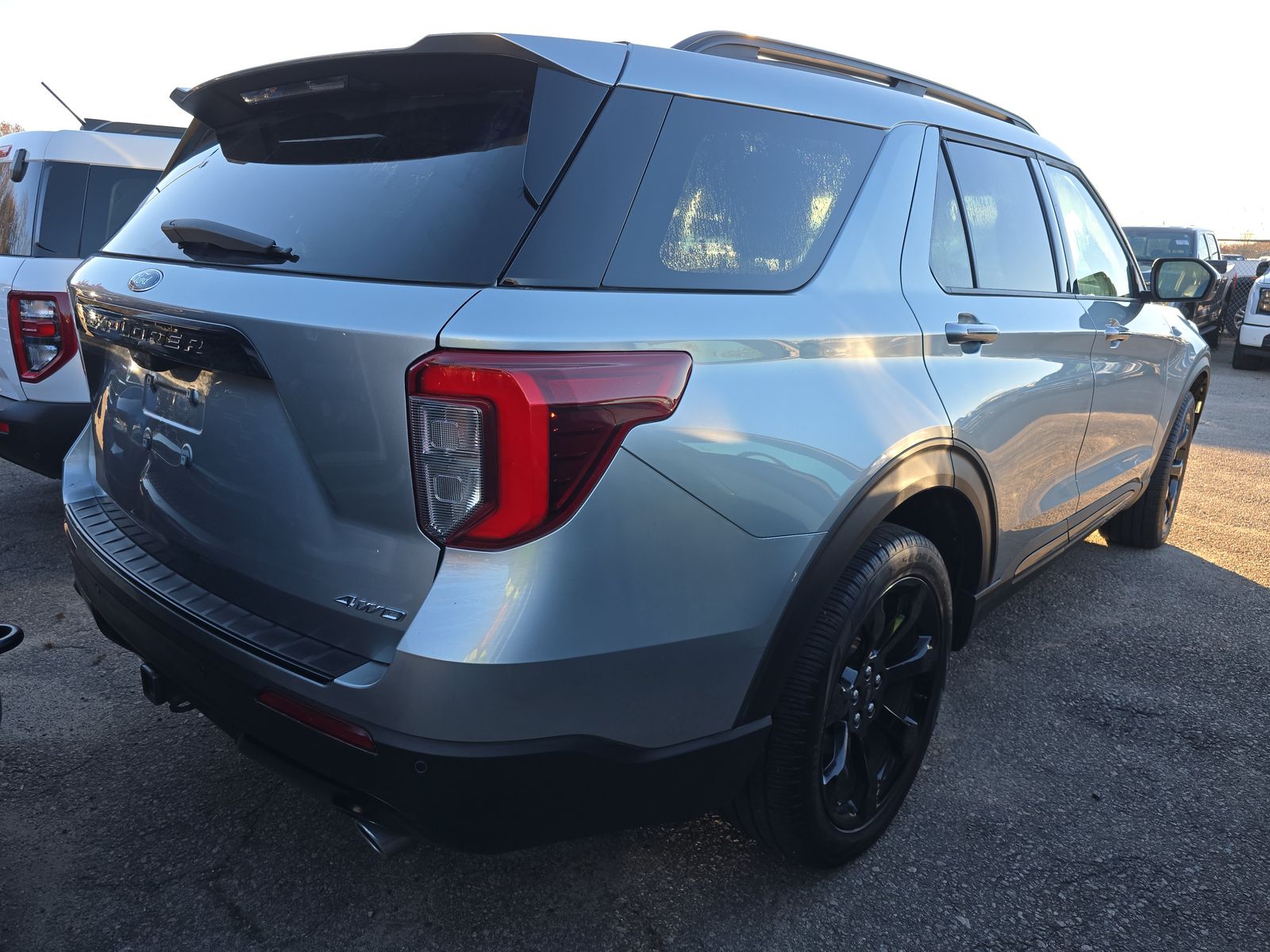 2024 Ford Explorer ST-Line AWD