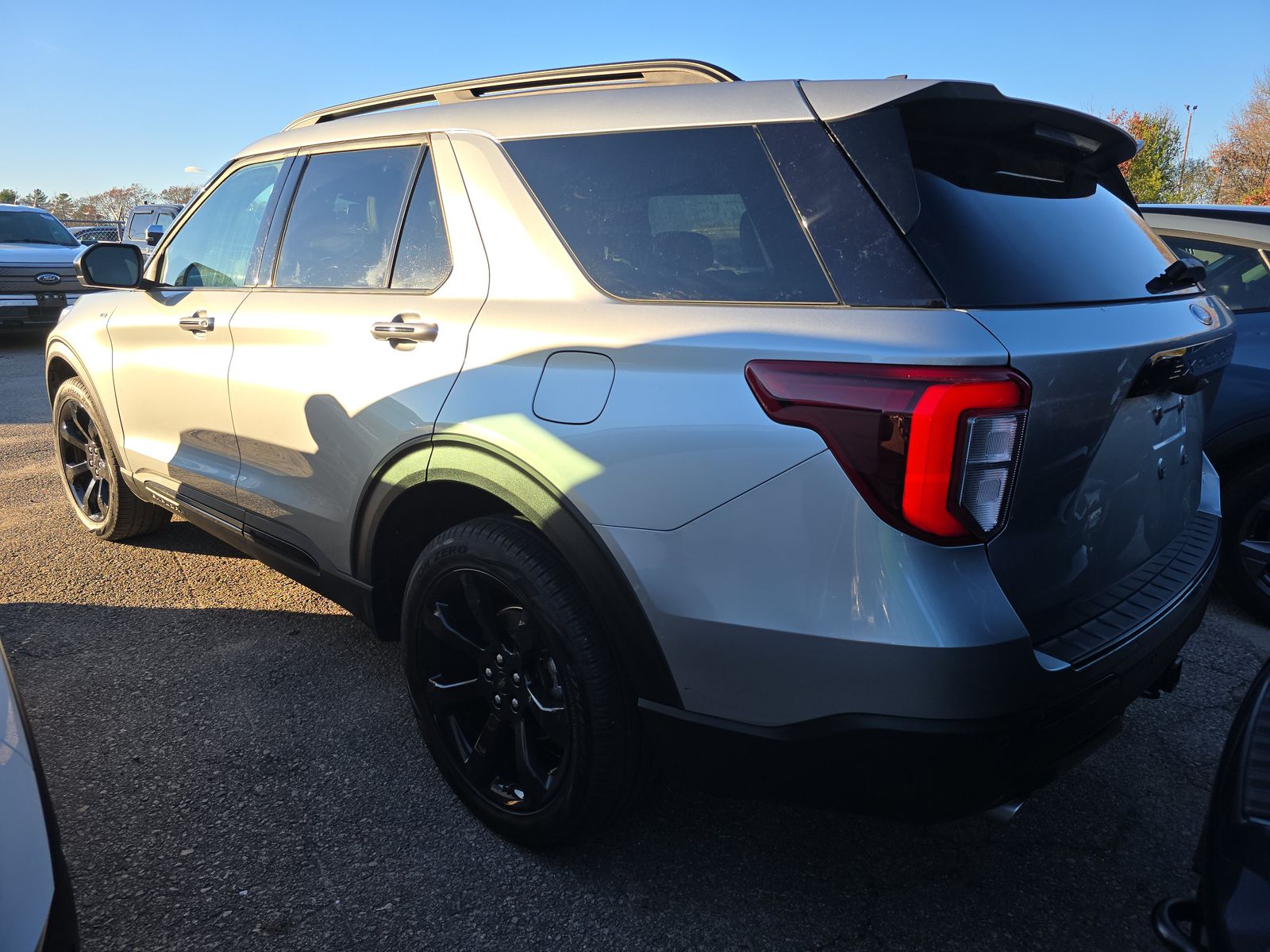 2024 Ford Explorer ST-Line AWD