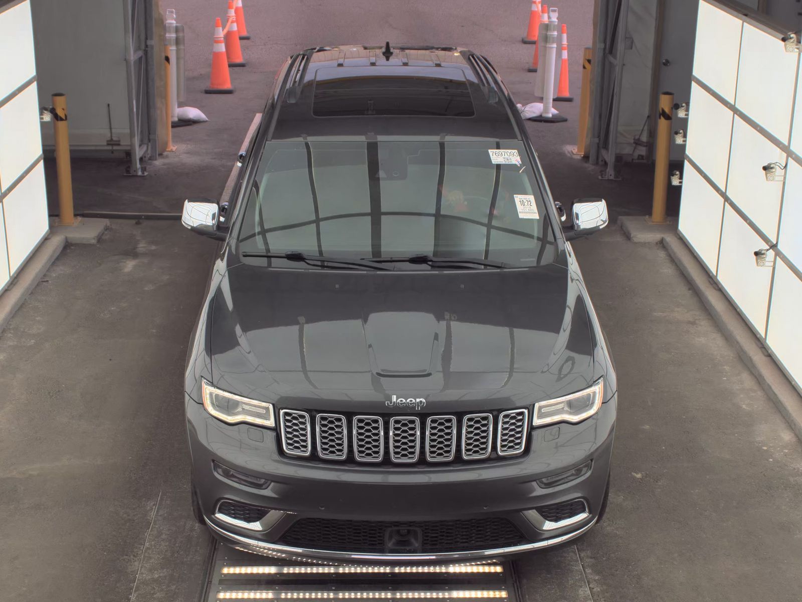 2018 Jeep Grand Cherokee Summit AWD