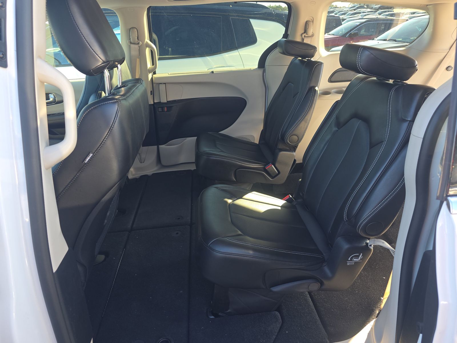 2024 Chrysler Pacifica Touring L FWD