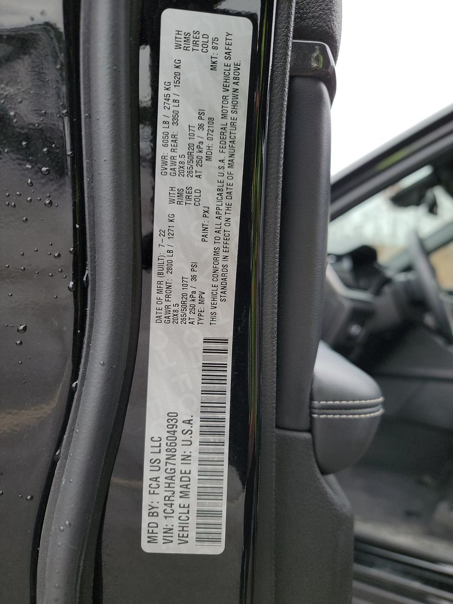 2022 Jeep Grand Cherokee Altitude AWD