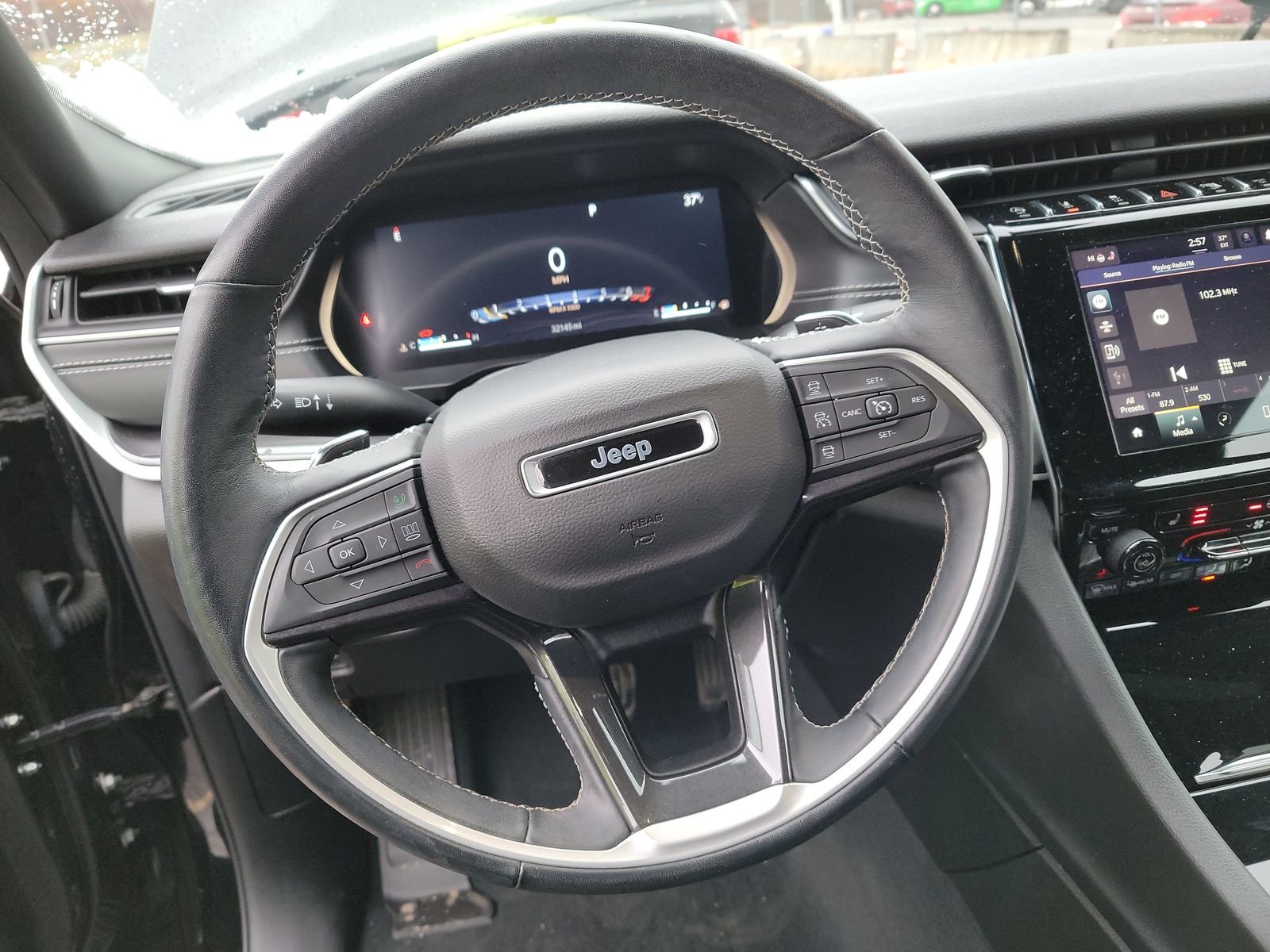 2022 Jeep Grand Cherokee Altitude AWD