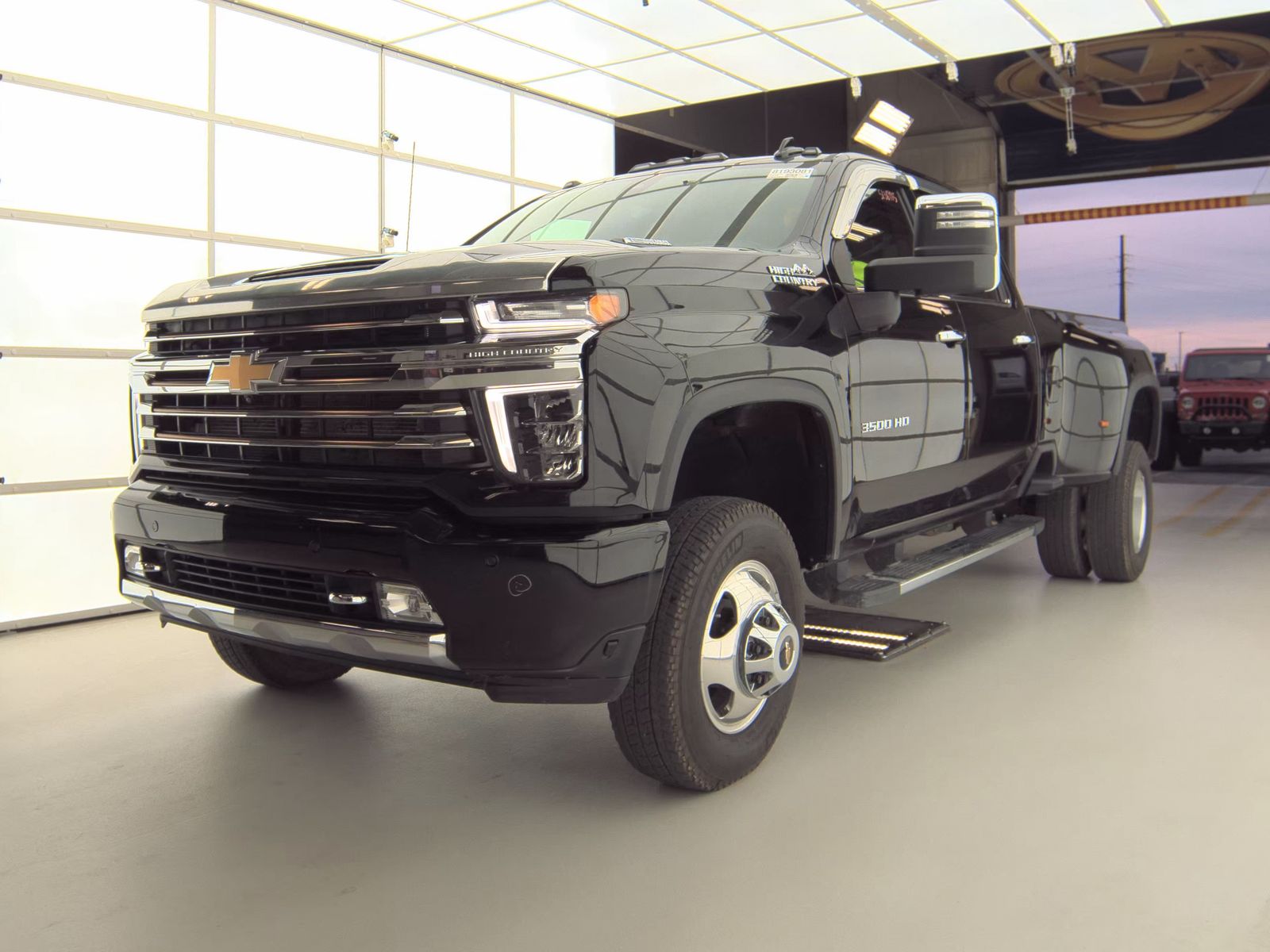 2022 Chevrolet Silverado 3500HD High Country AWD