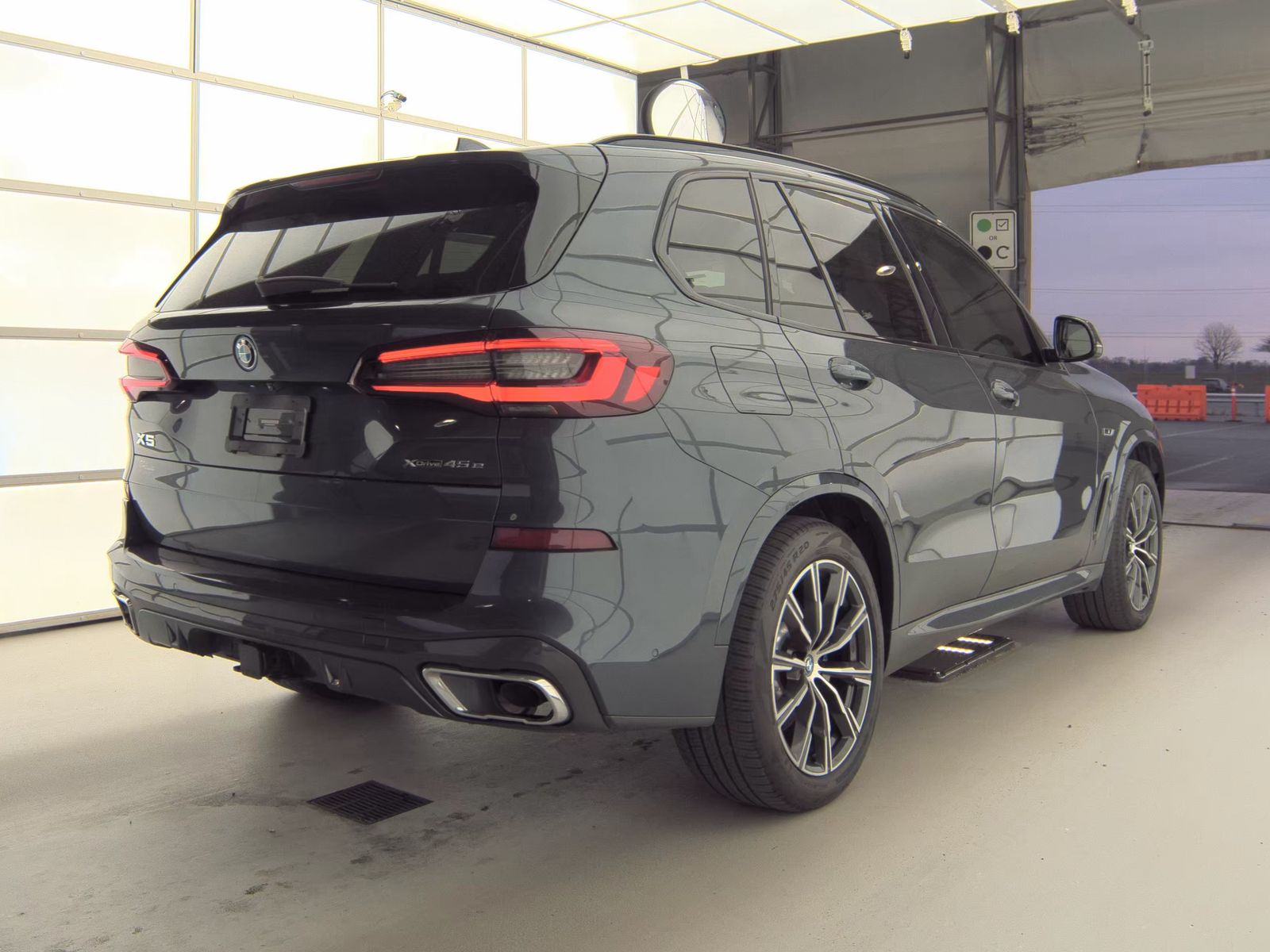 2022 BMW X5 xDrive45e AWD