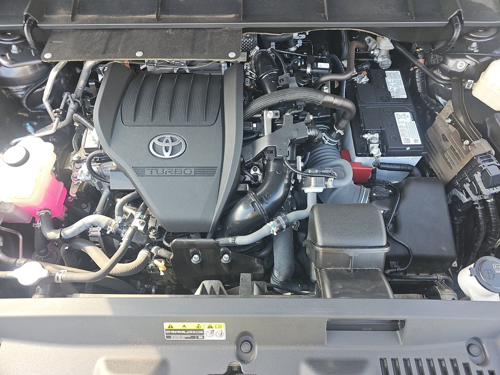 2024 Toyota Highlander LE AWD