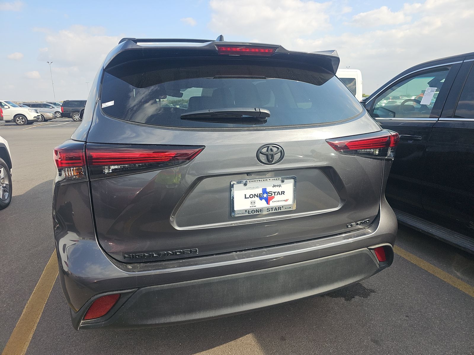 2024 Toyota Highlander LE AWD