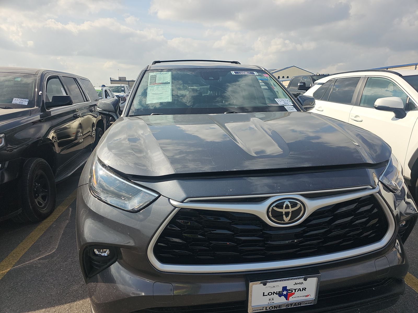 2024 Toyota Highlander LE AWD
