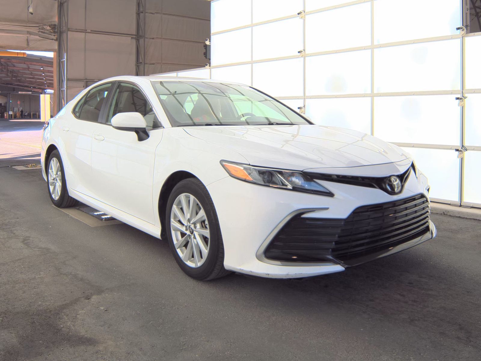 2024 Toyota Camry LE FWD