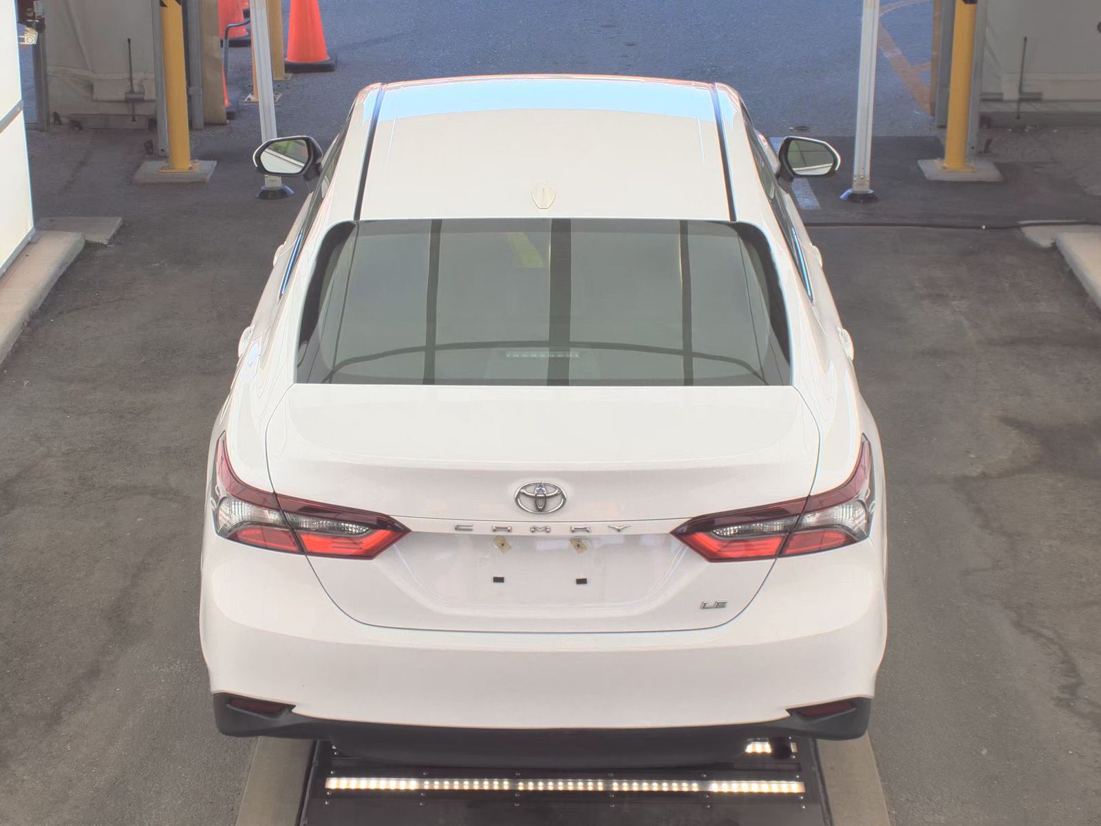 2024 Toyota Camry LE FWD