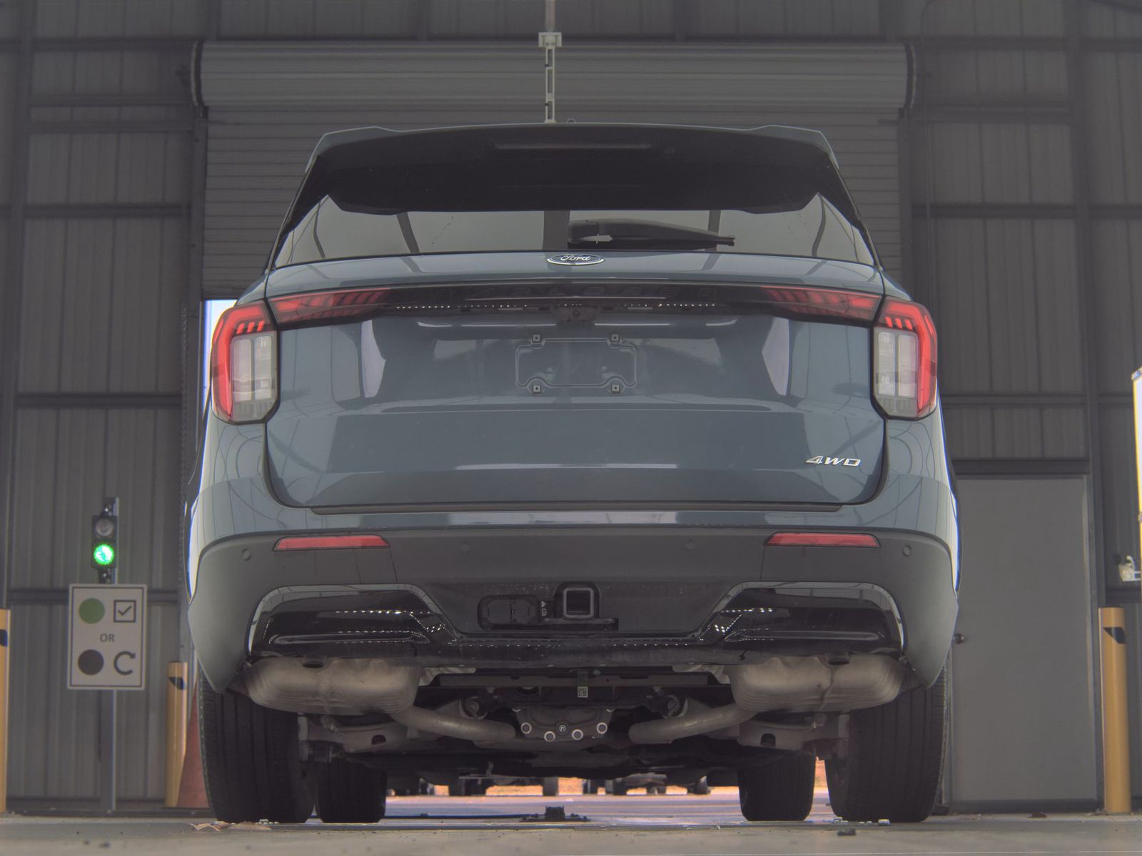 2025 Ford Explorer ST-Line AWD