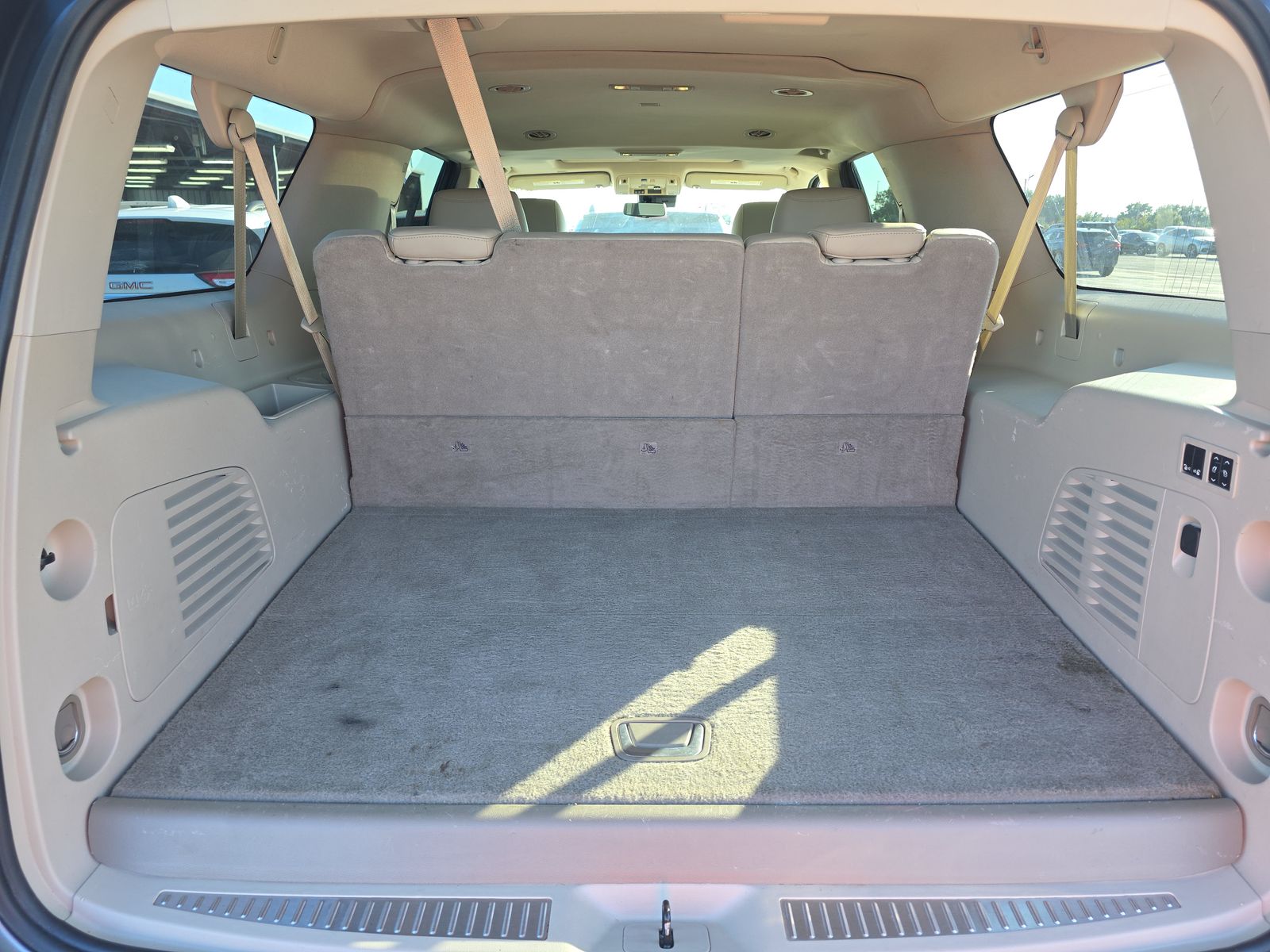 2020 Cadillac Escalade ESV Luxury AWD