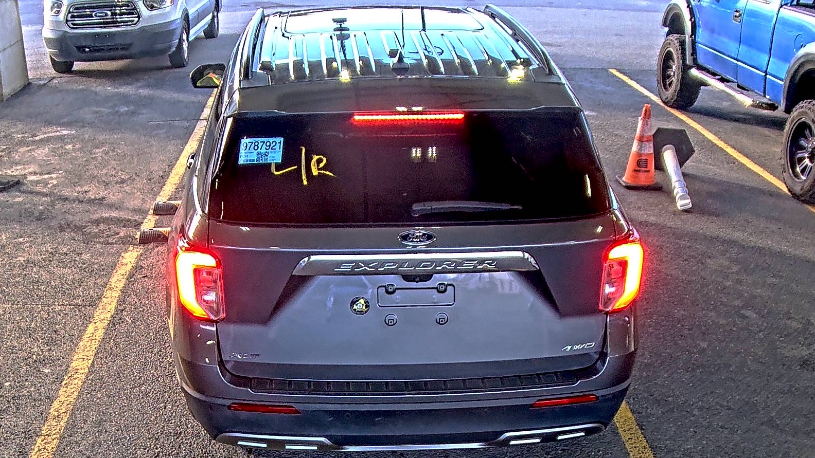 2022 Ford Explorer XLT AWD