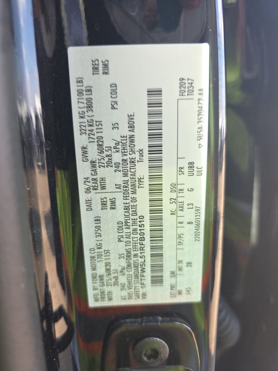 2024 Ford F-150 Lariat AWD