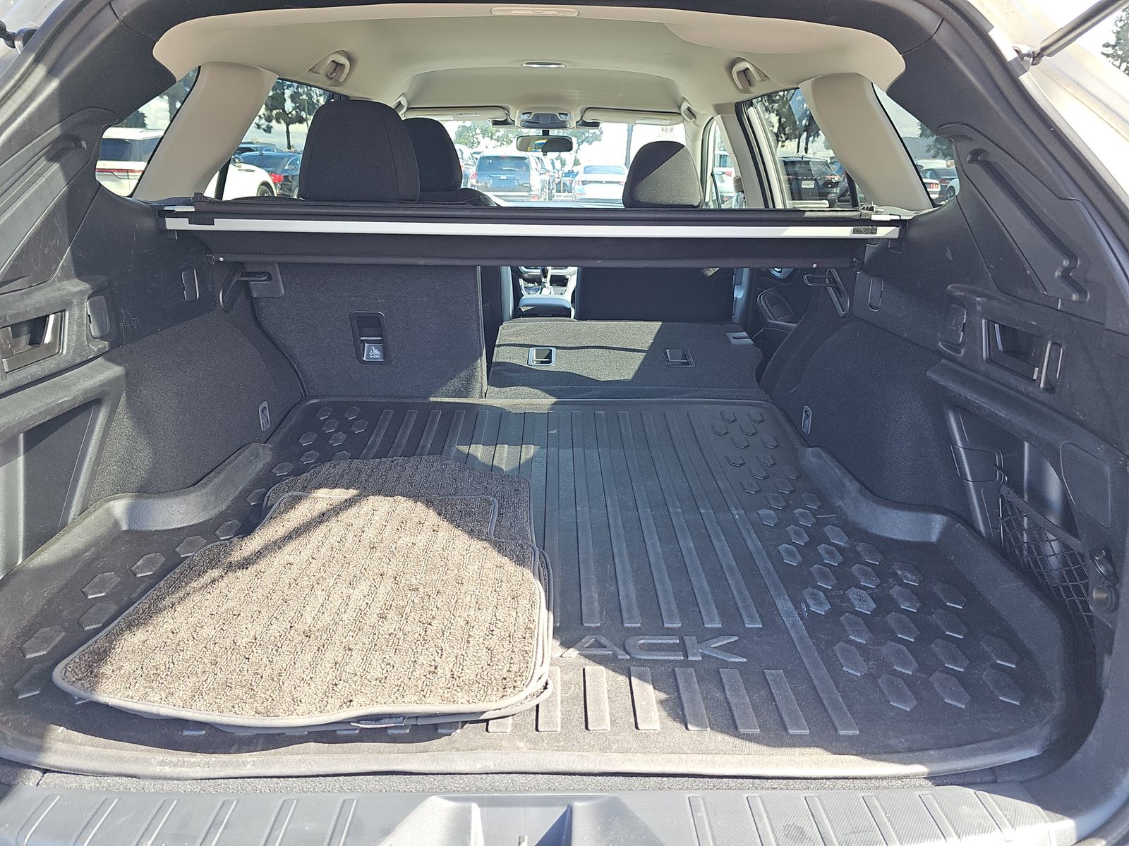 2023 Subaru Outback Premium AWD