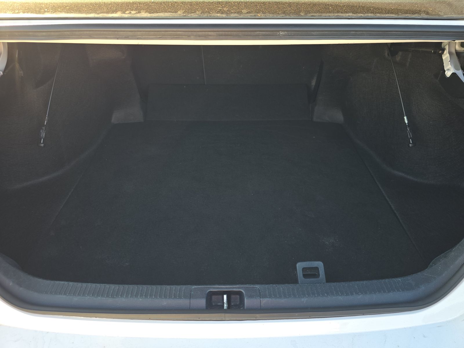 2024 Toyota Camry LE FWD