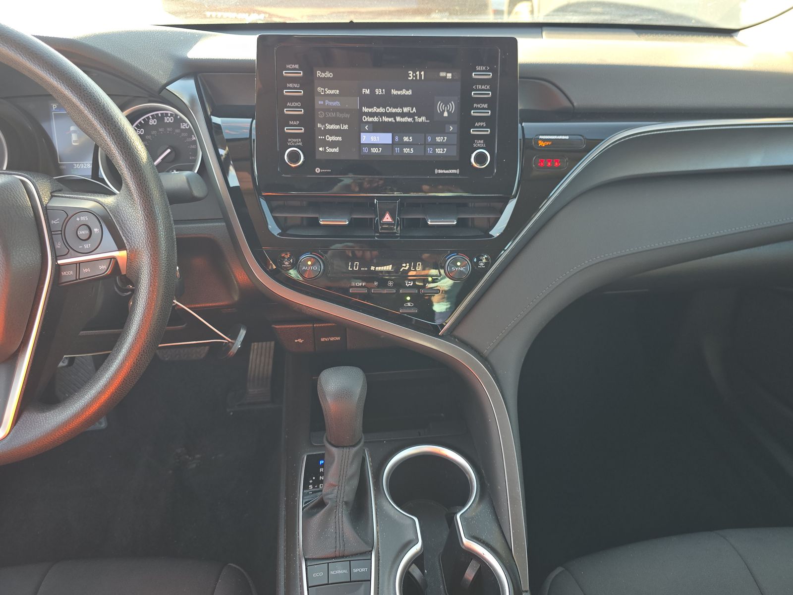 2024 Toyota Camry LE FWD