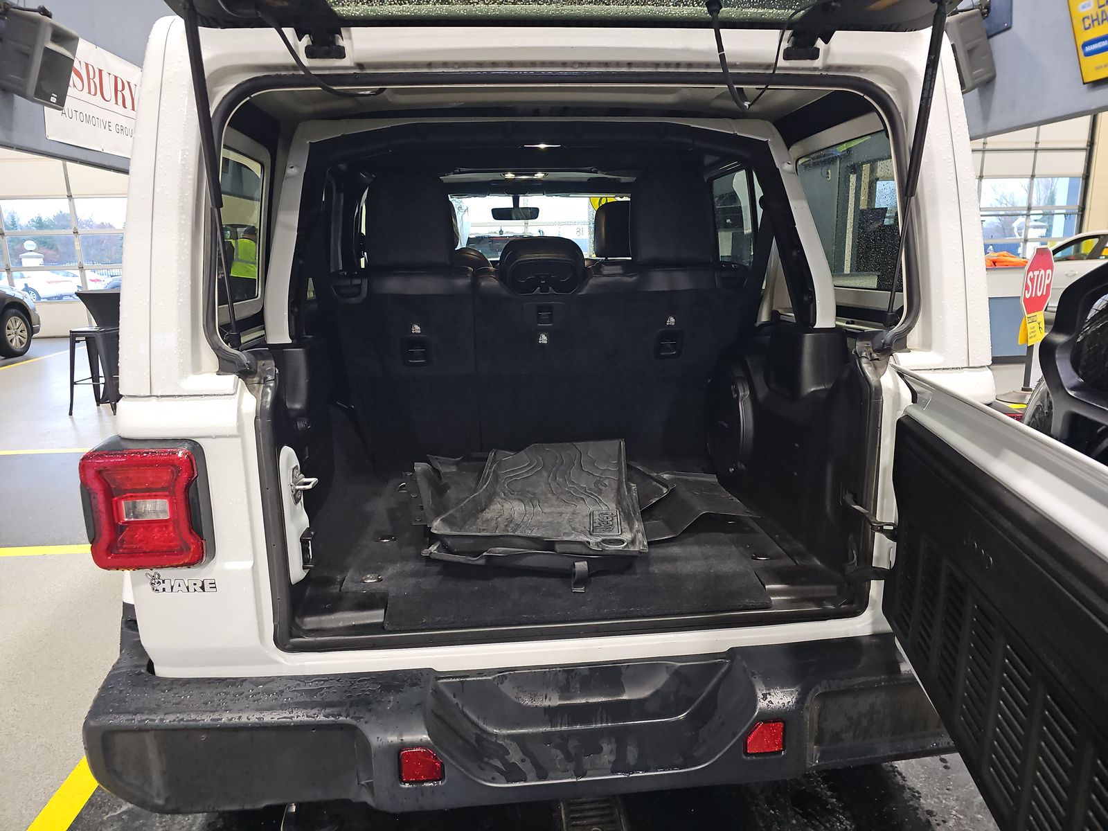 2019 Jeep Wrangler Unlimited Sahara Altitude Edition AWD